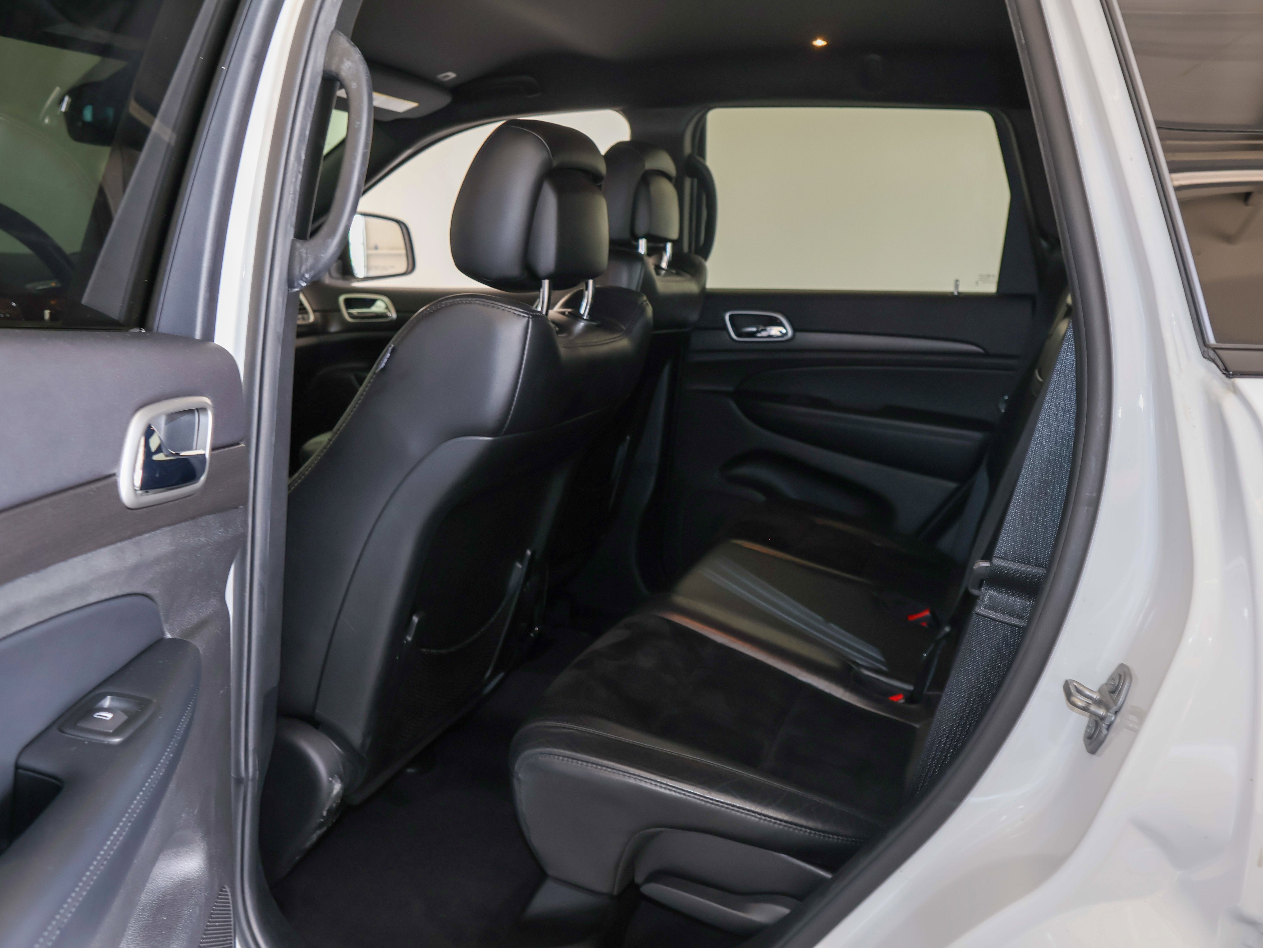 2017 Jeep Grand Cherokee Altitude