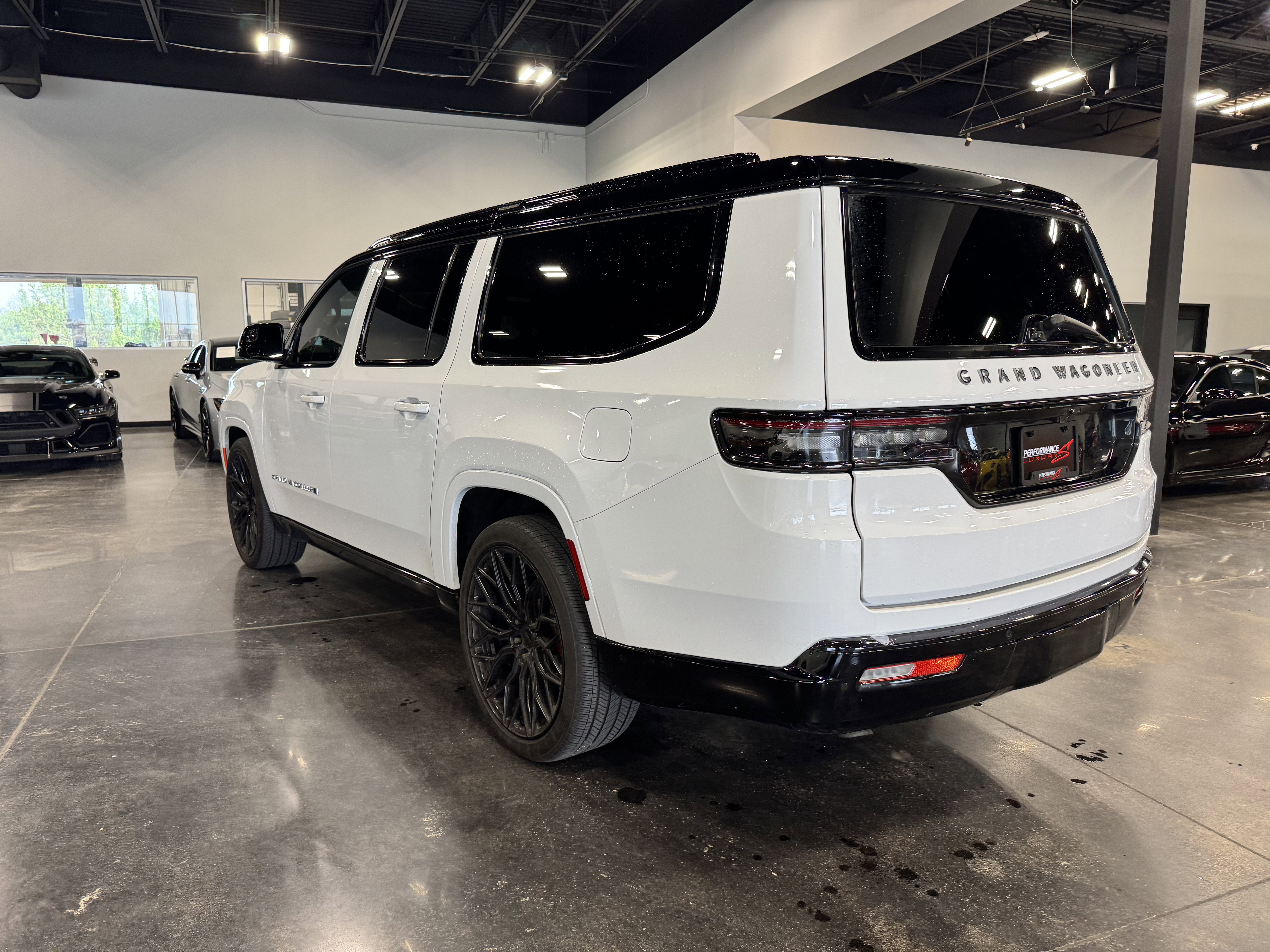 2025 Jeep Grand Wagoneer L Series III Obsidian