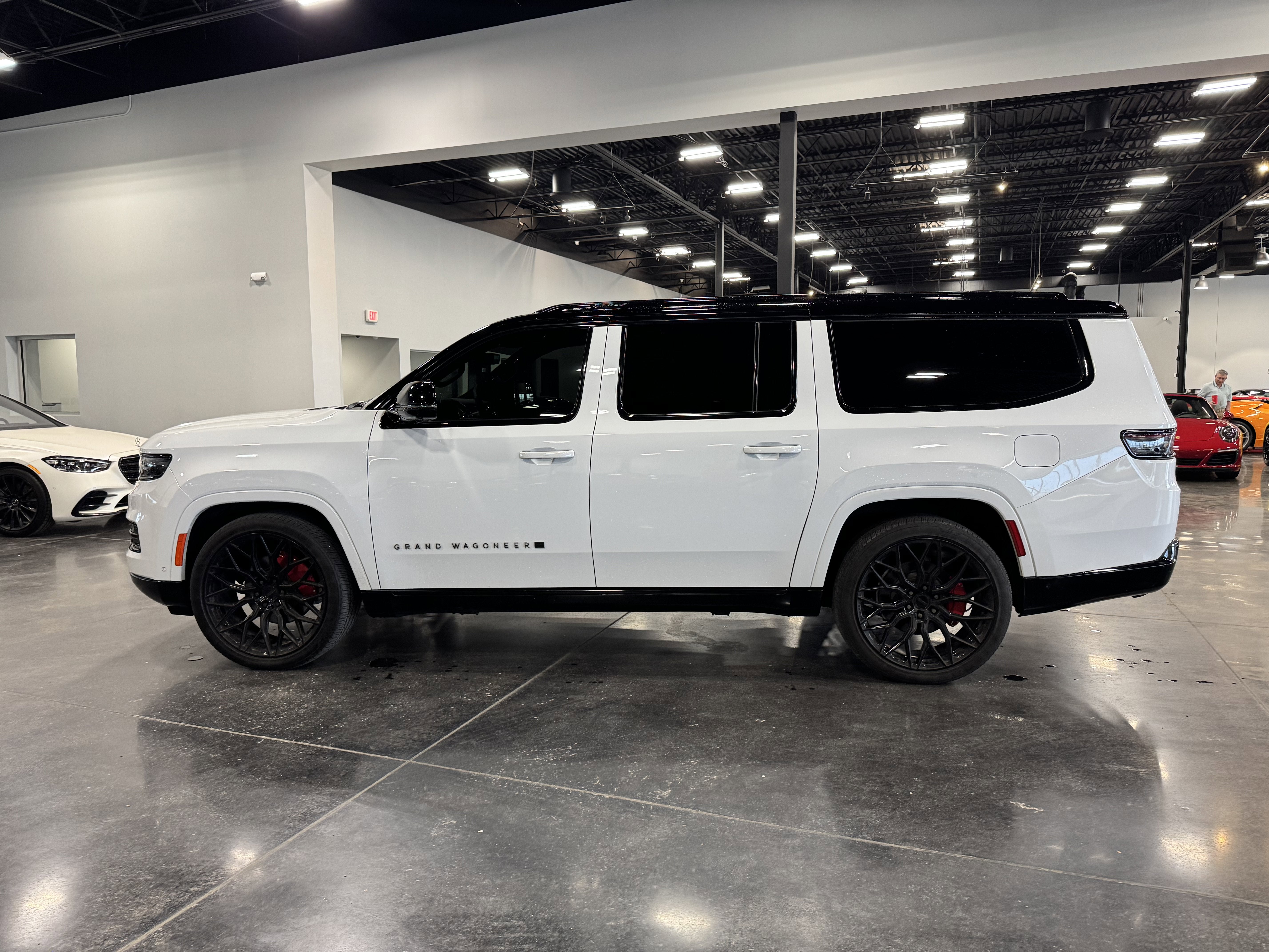2025 Jeep Grand Wagoneer L Series III Obsidian