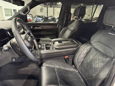 2025 Jeep Grand Wagoneer L Series III Obsidian