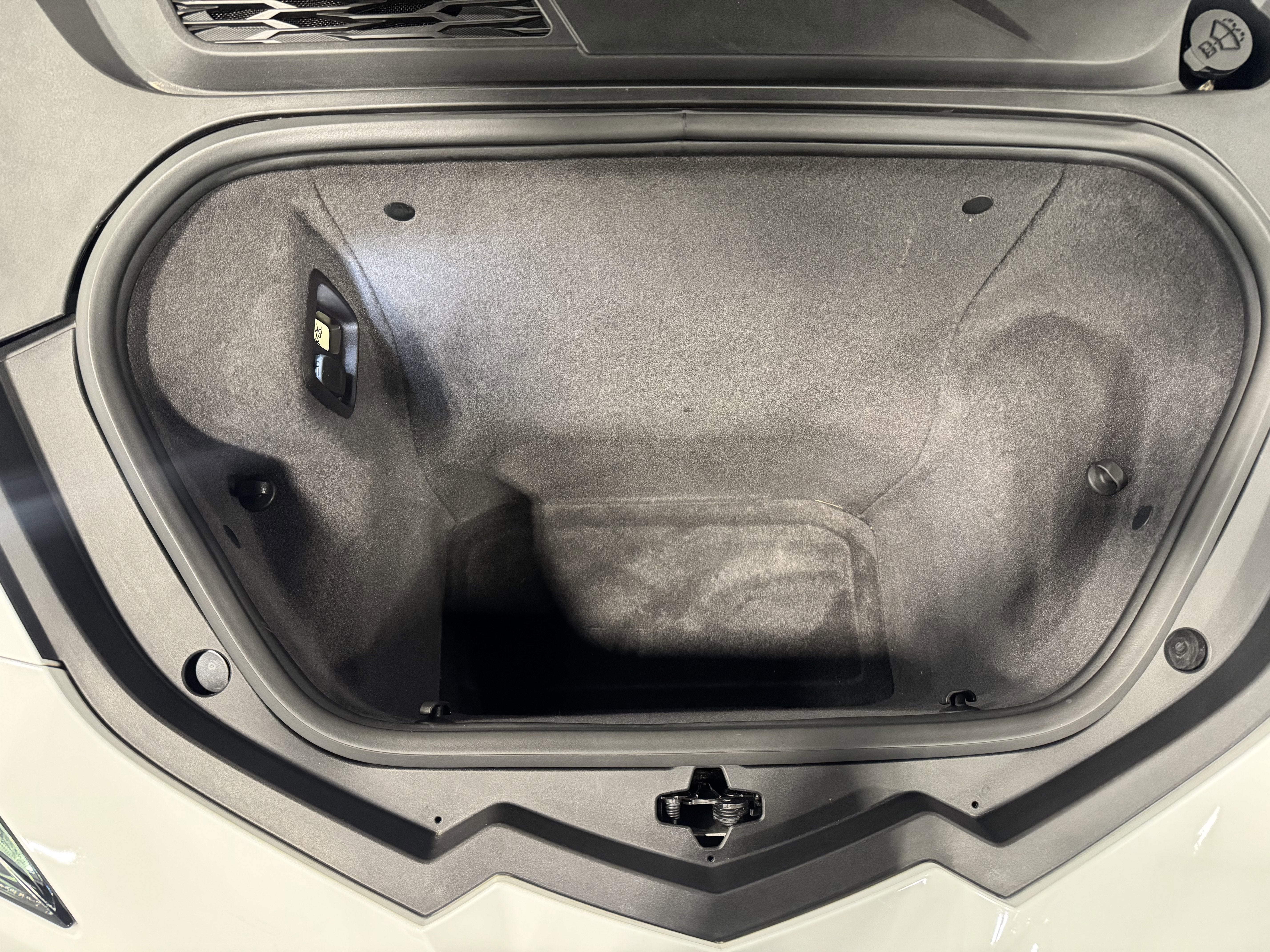 2023 Chevrolet Corvette 2LT