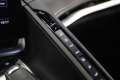 2023 Chevrolet Corvette 2LT