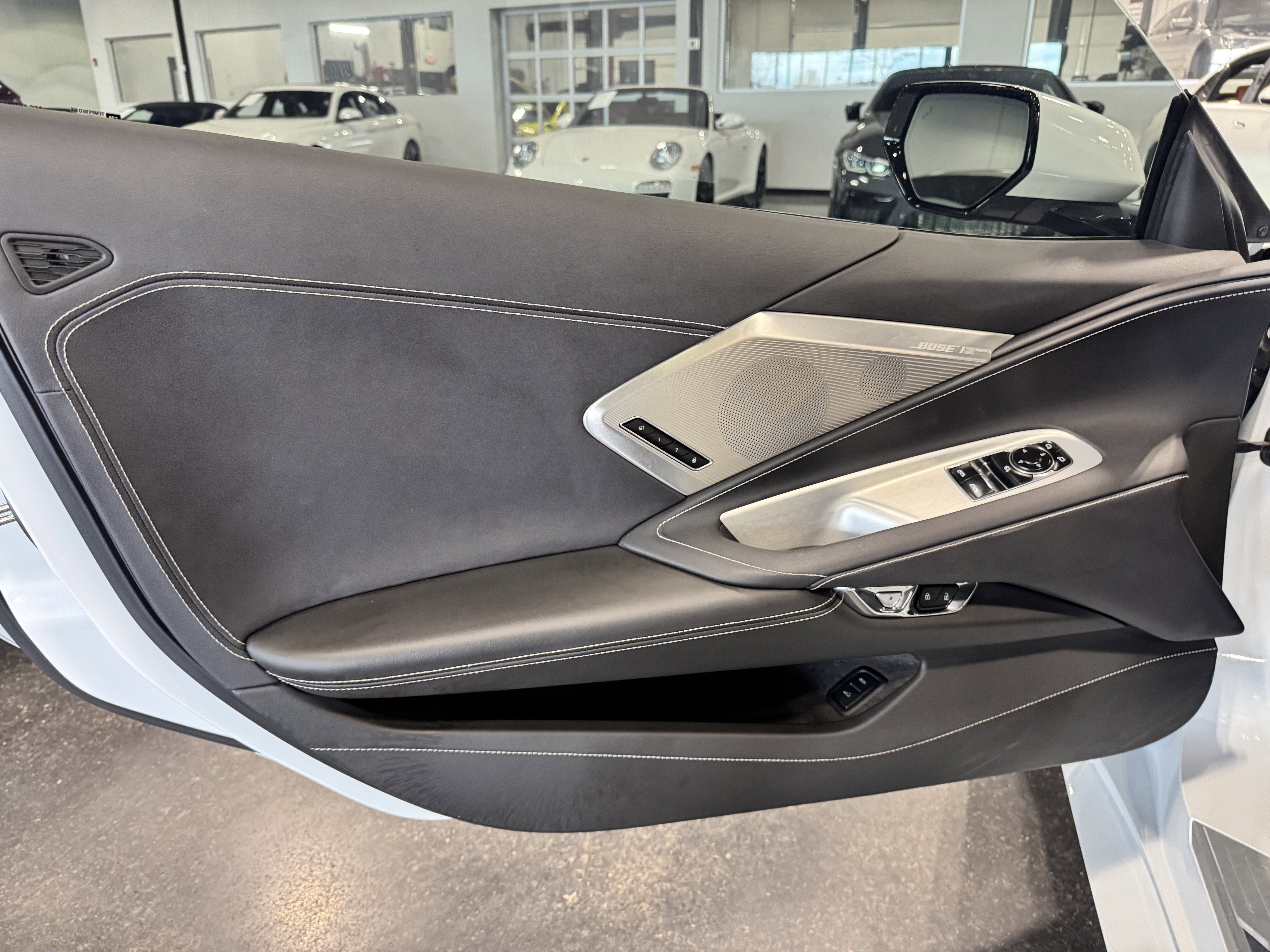 2023 Chevrolet Corvette 2LT