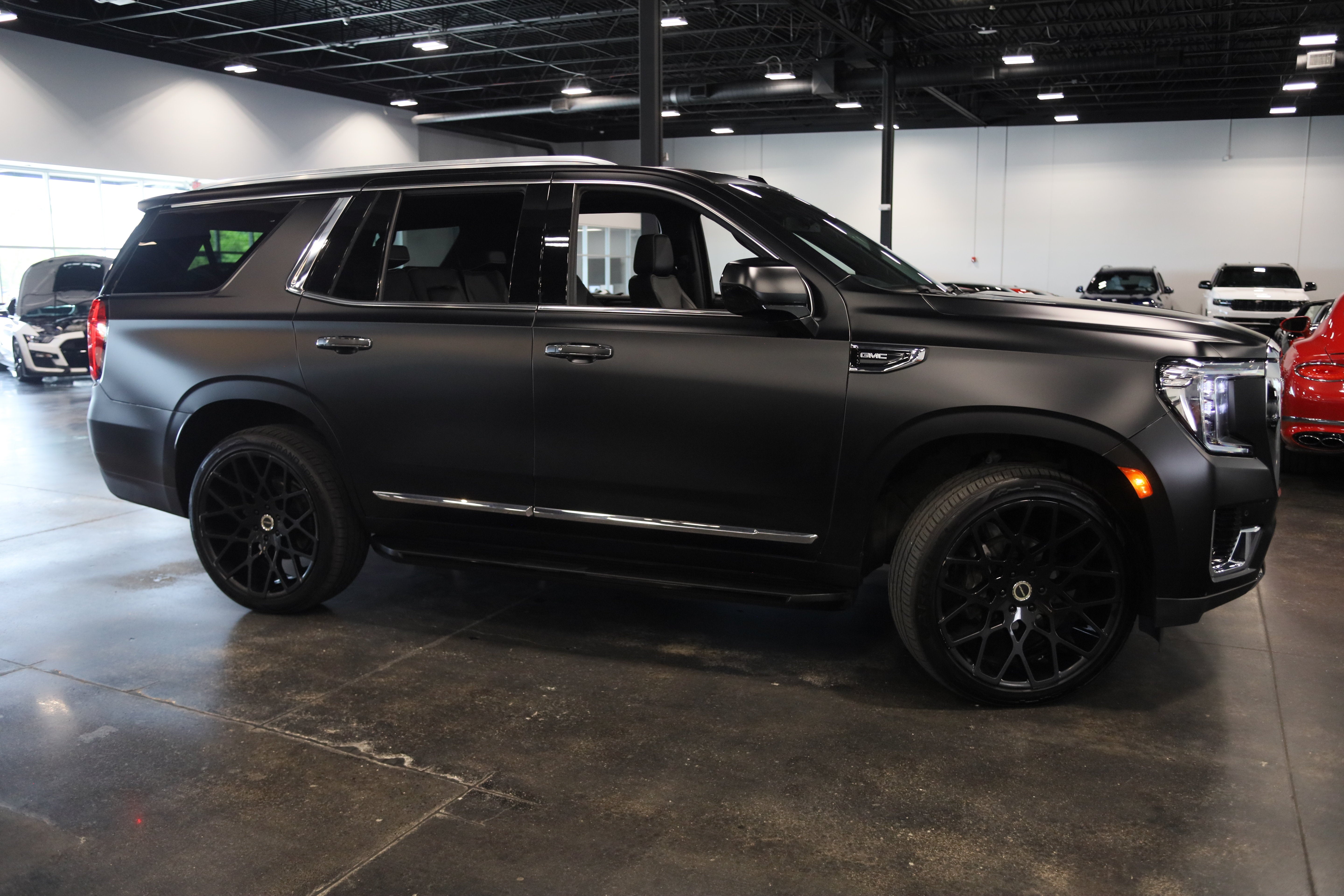 2022 GMC Yukon SLT