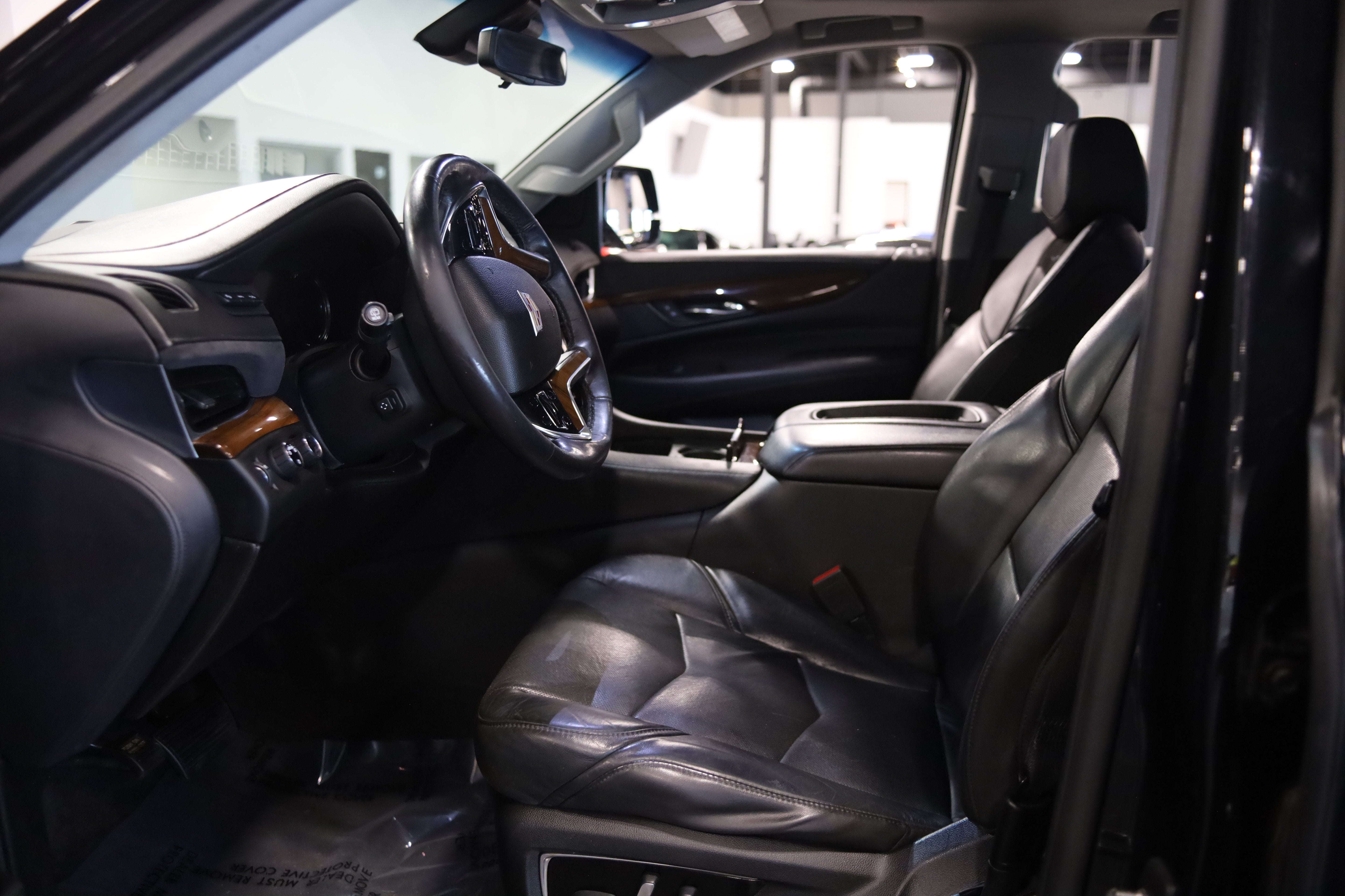 2020 Cadillac Escalade Luxury