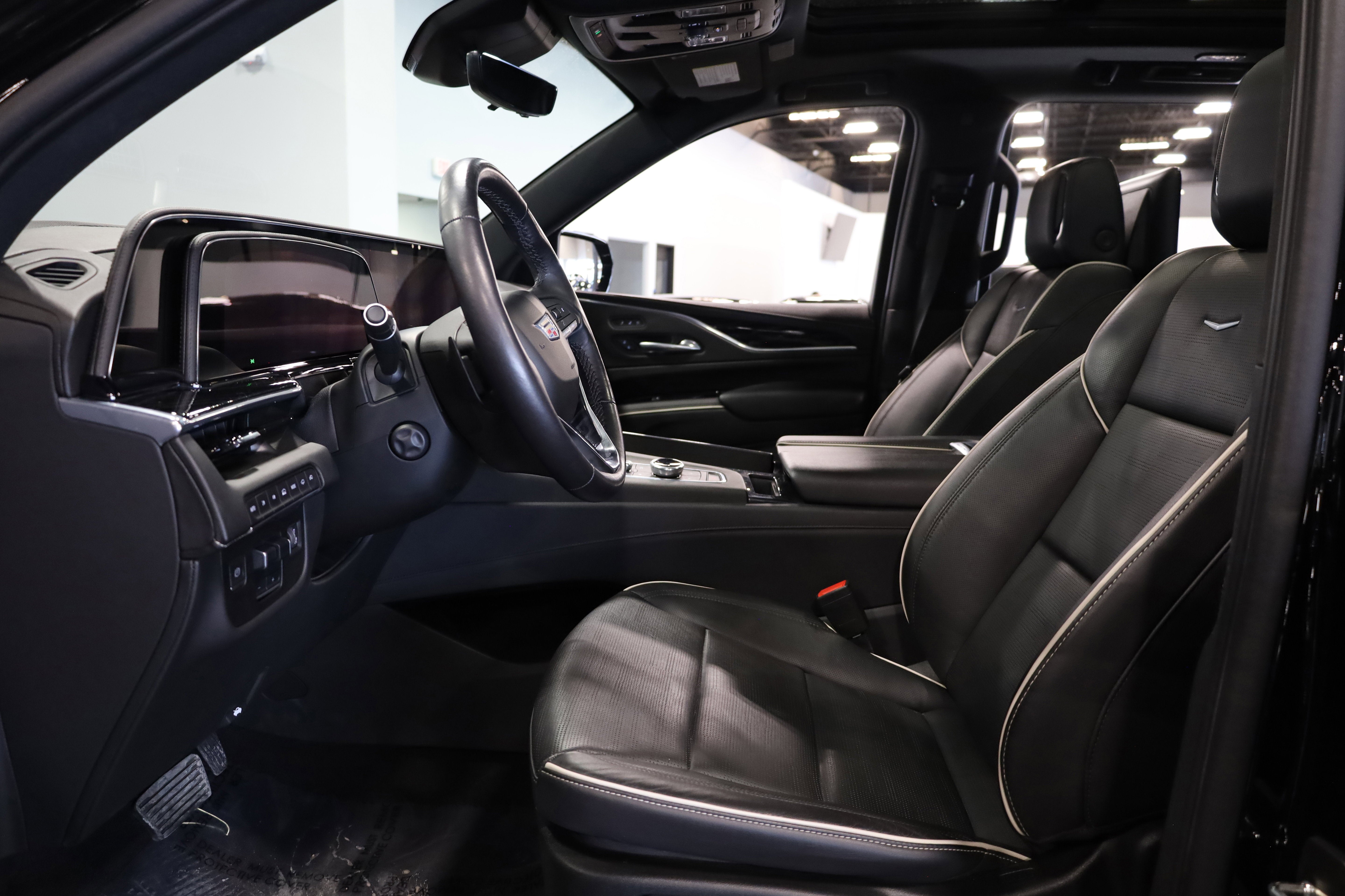 2022 Cadillac Escalade Sport