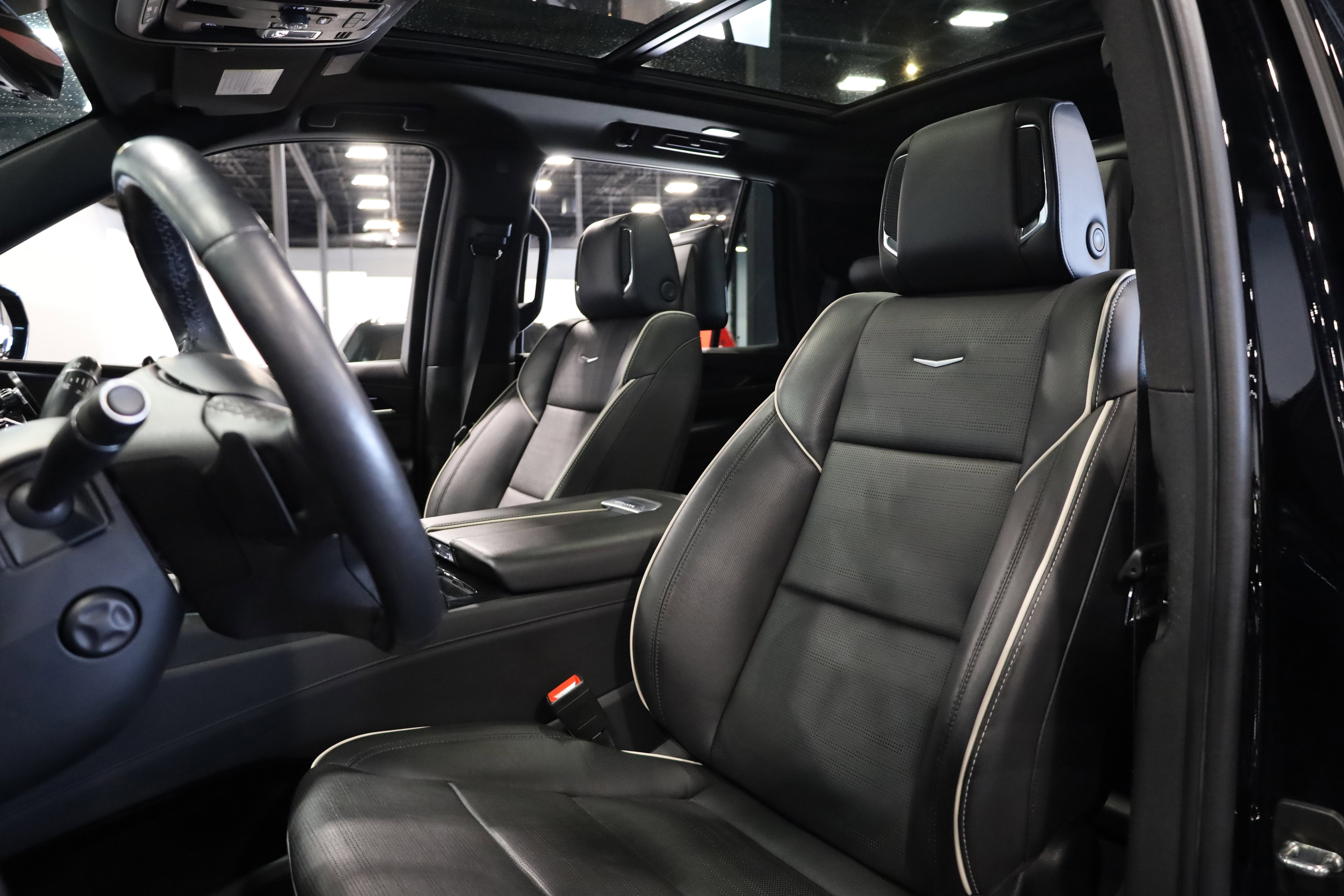 2022 Cadillac Escalade Sport