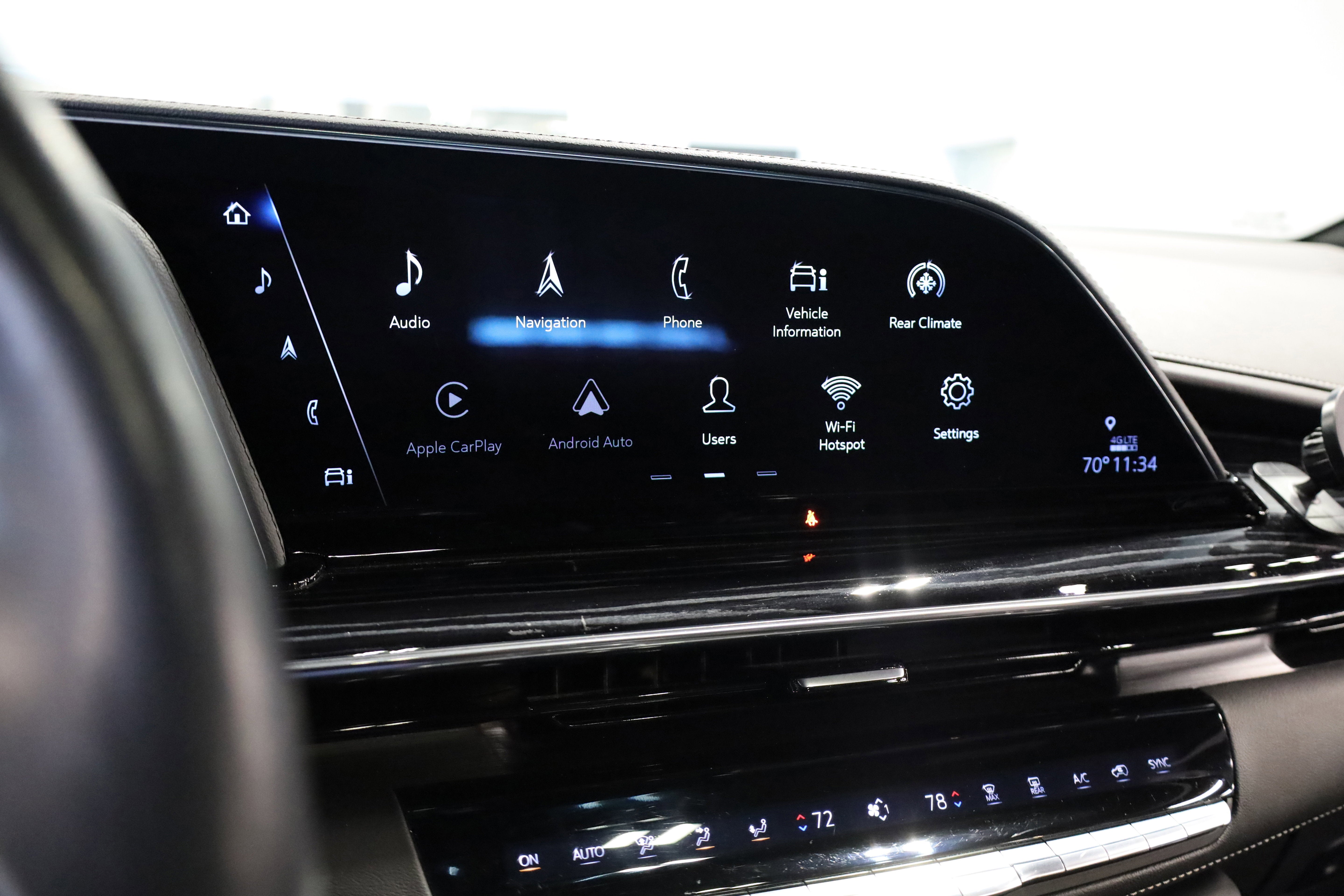 2022 Cadillac Escalade Sport