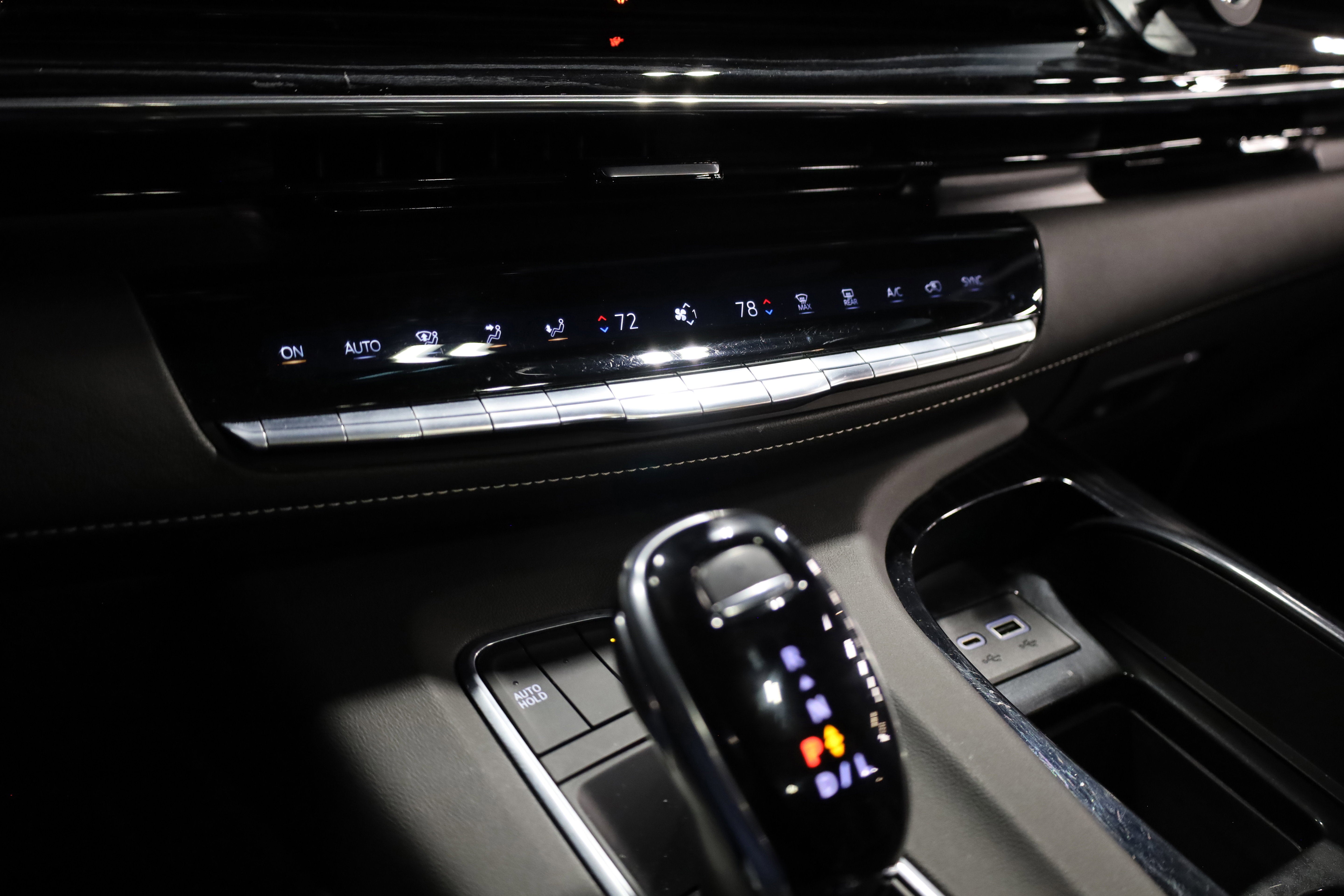 2022 Cadillac Escalade Sport