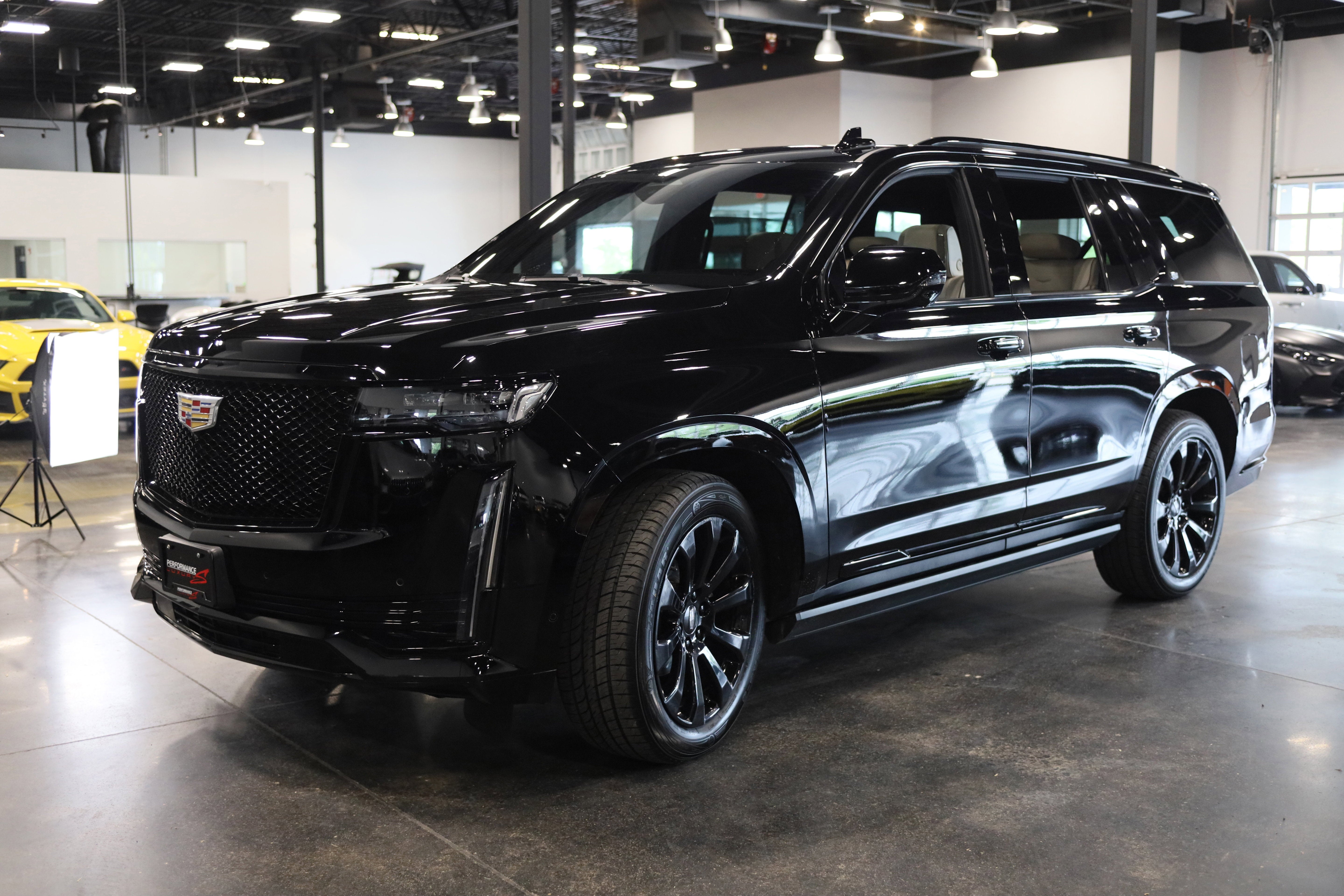2022 Cadillac Escalade Sport