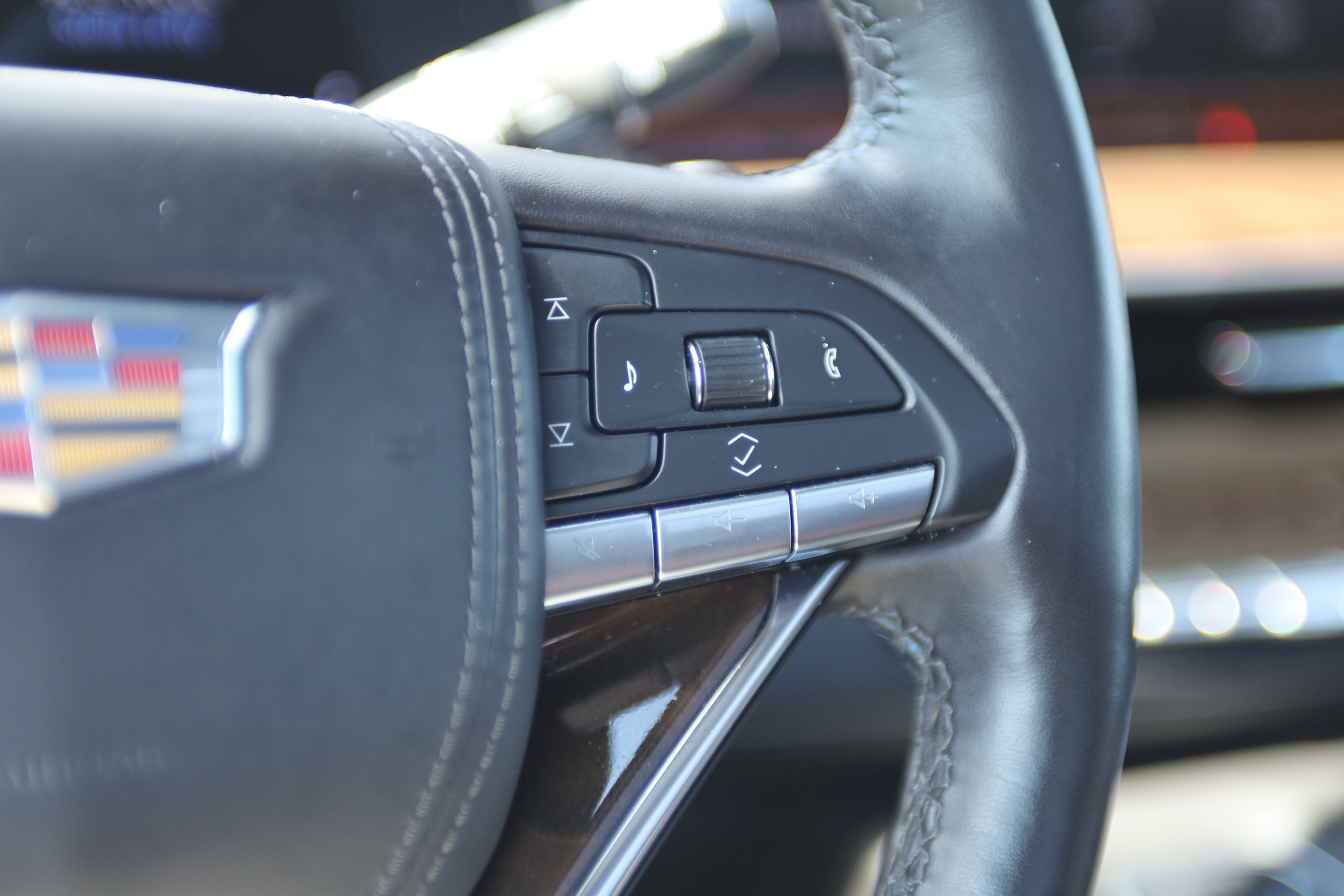 2024 Cadillac Escalade 4WD Sport Platinum