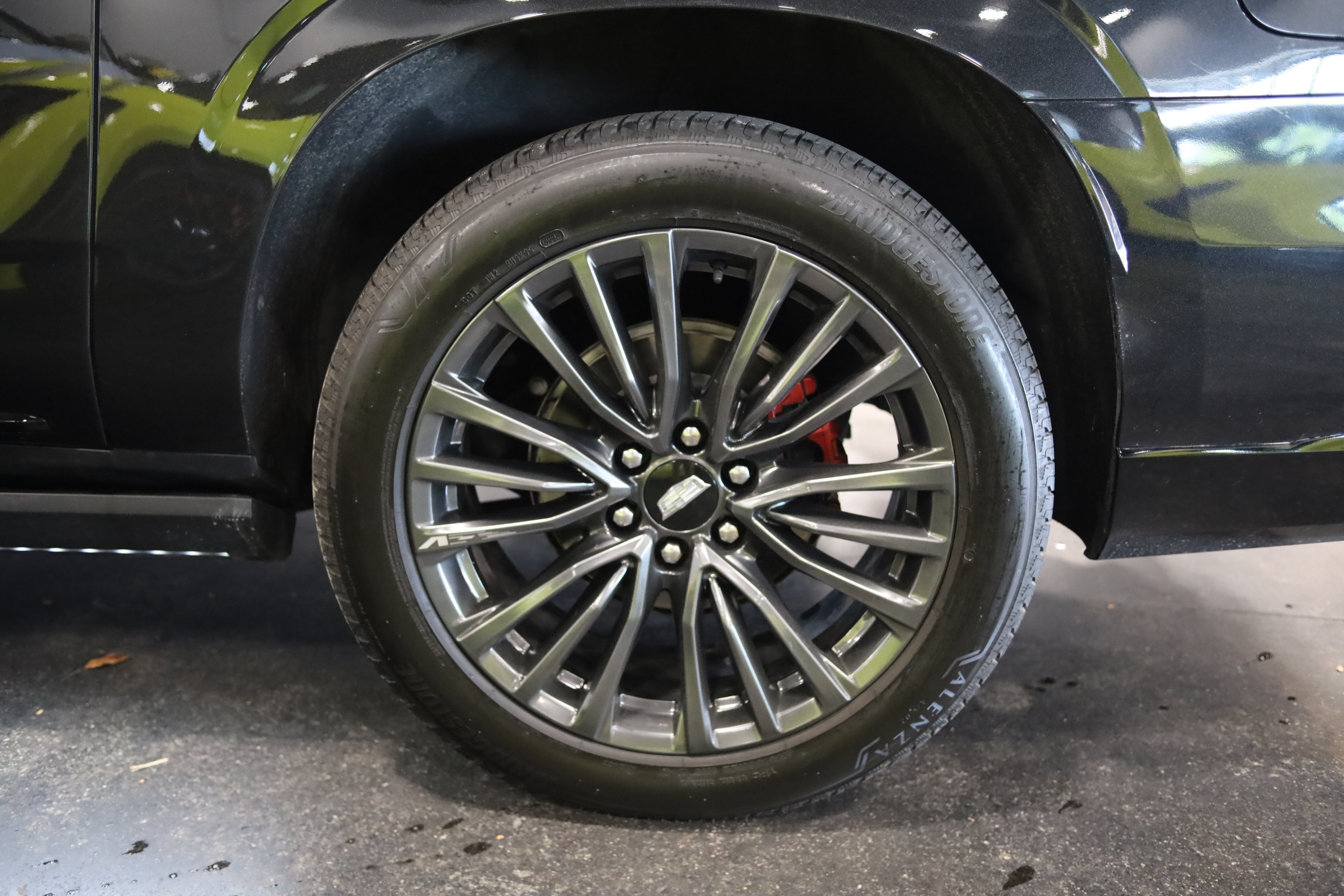 2024 Cadillac Escalade ESV AWD V-Series