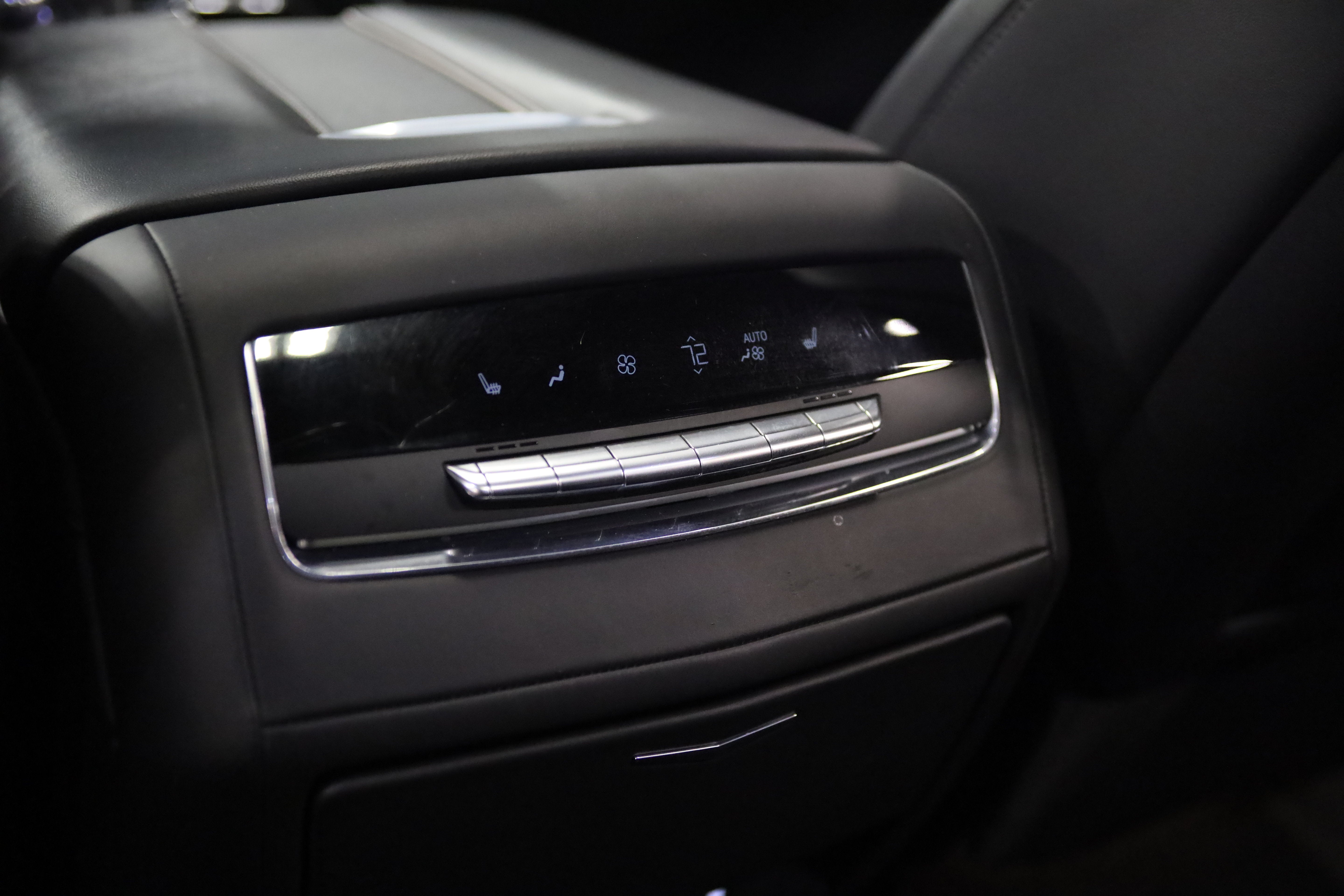 2024 Cadillac Escalade ESV AWD V-Series