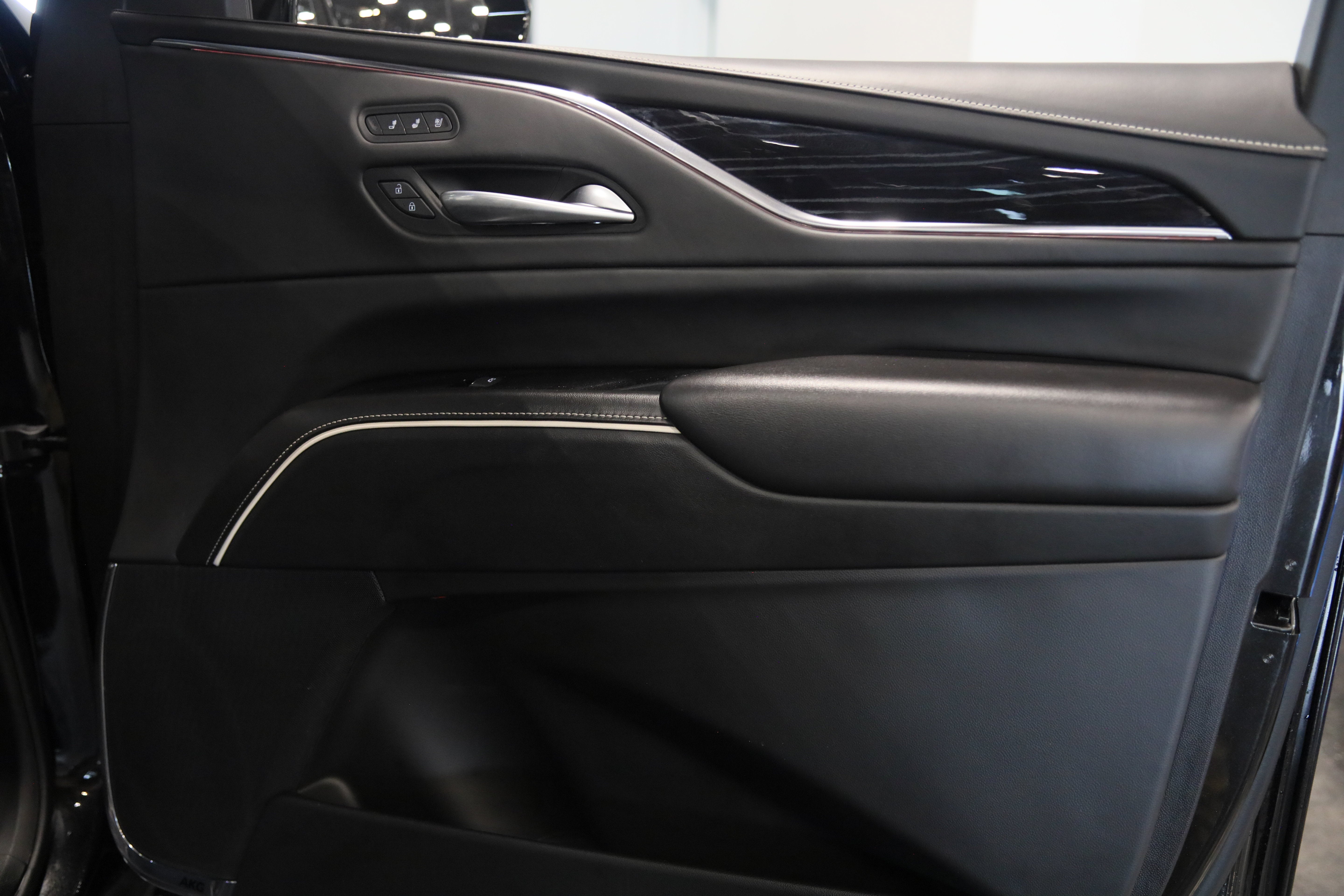 2024 Cadillac Escalade ESV AWD V-Series