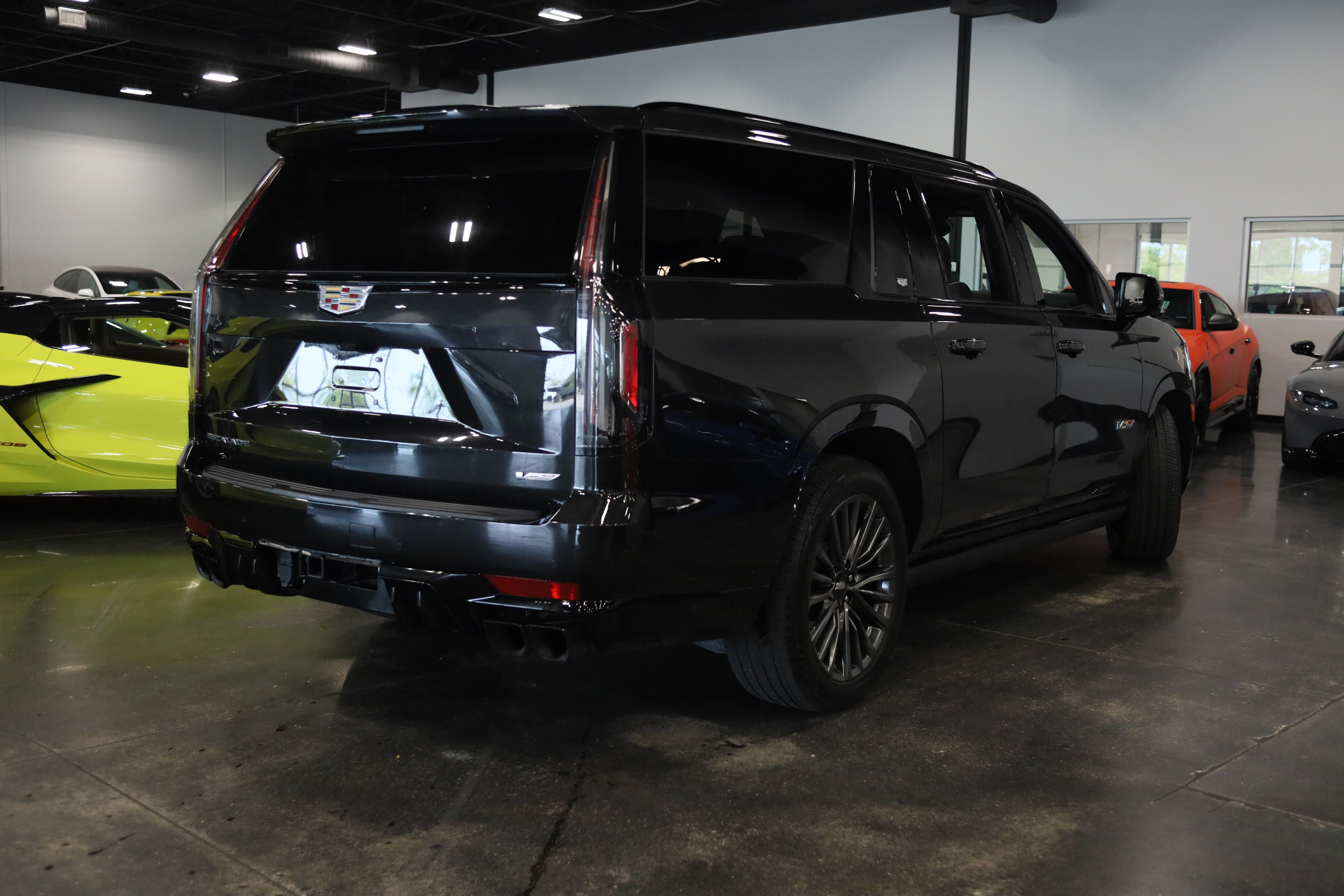 2024 Cadillac Escalade ESV AWD V-Series