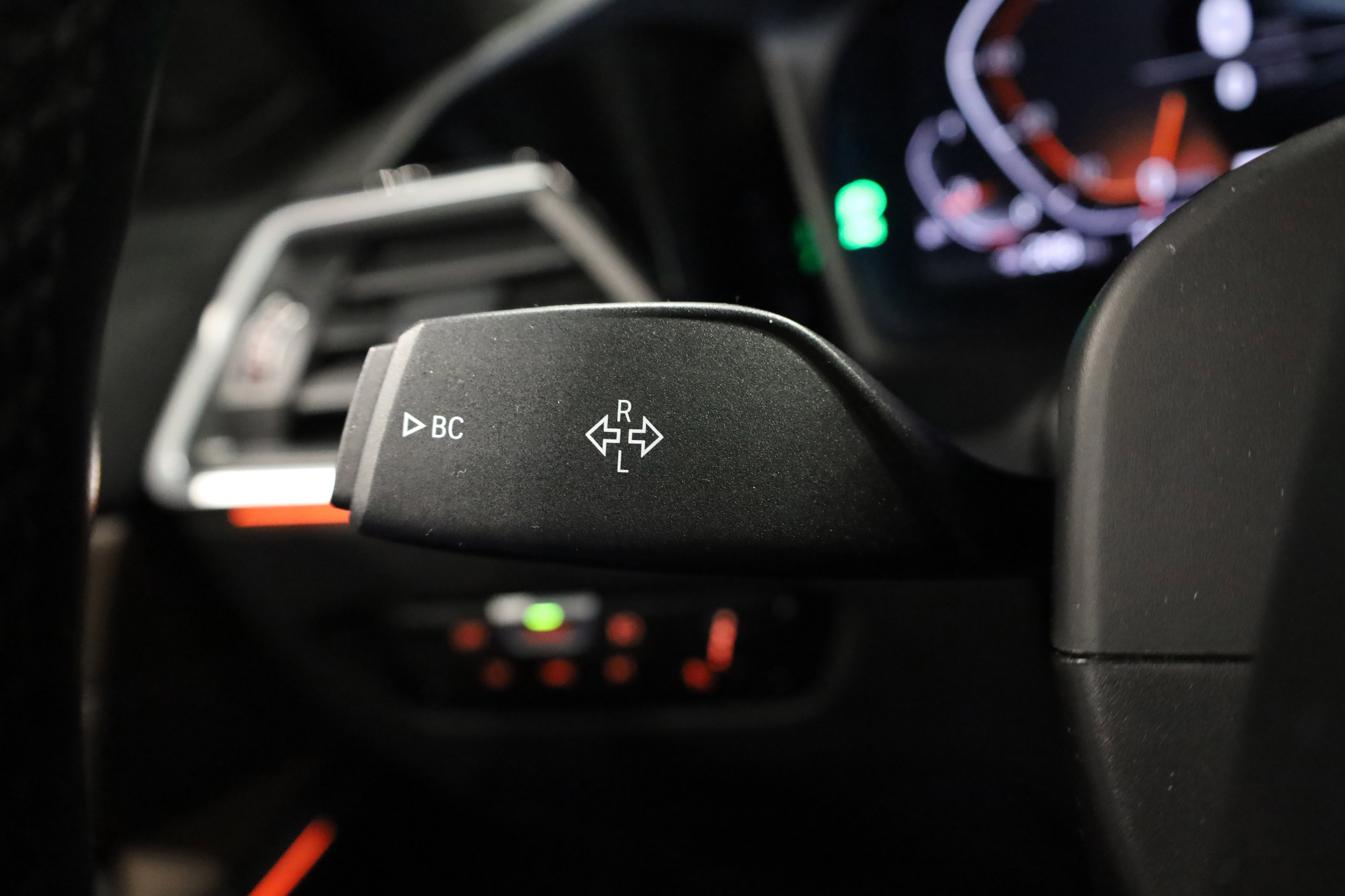 2020 BMW 3 Series 330i xDrive