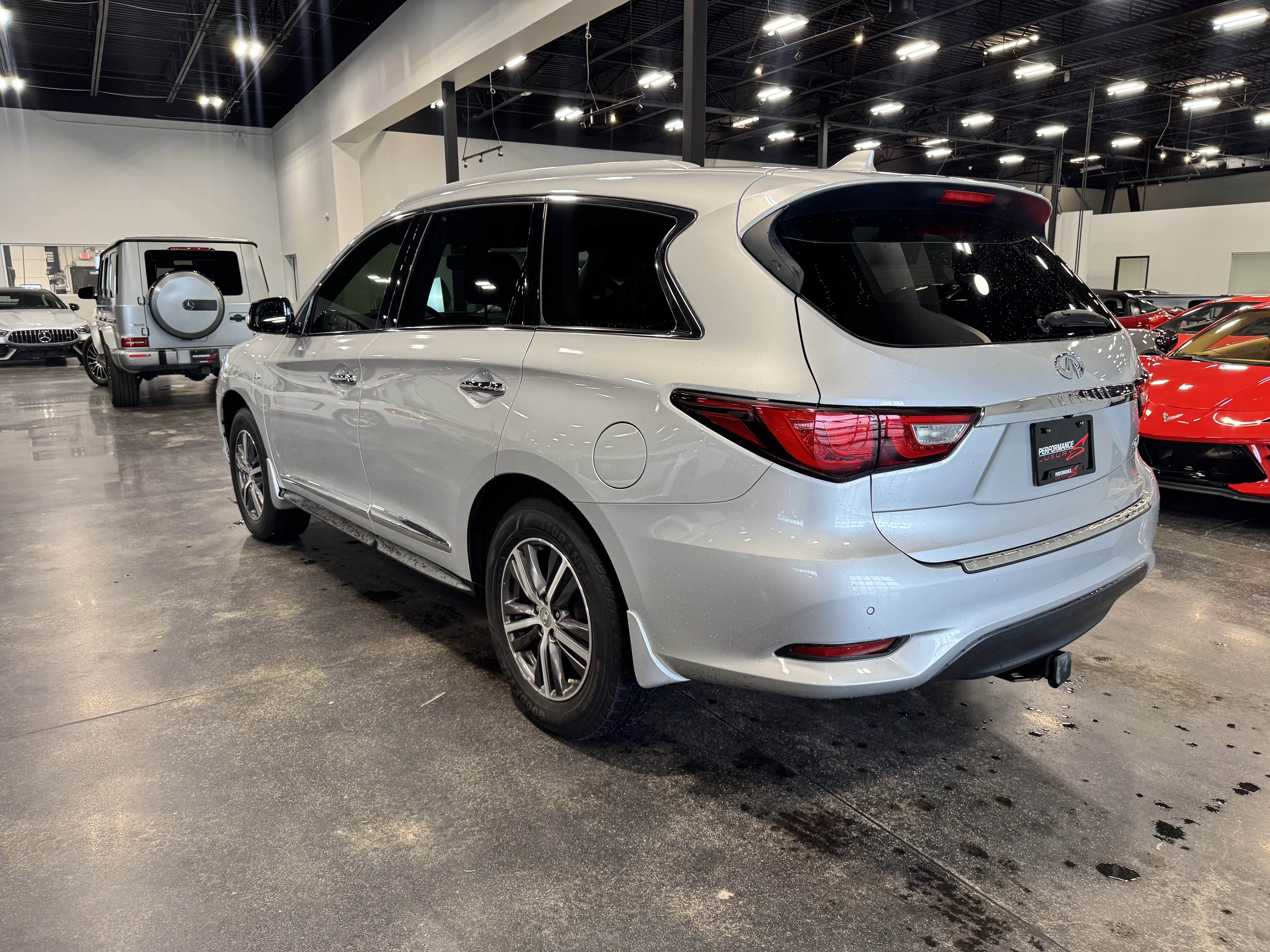 2017 INFINITI QX60 Base