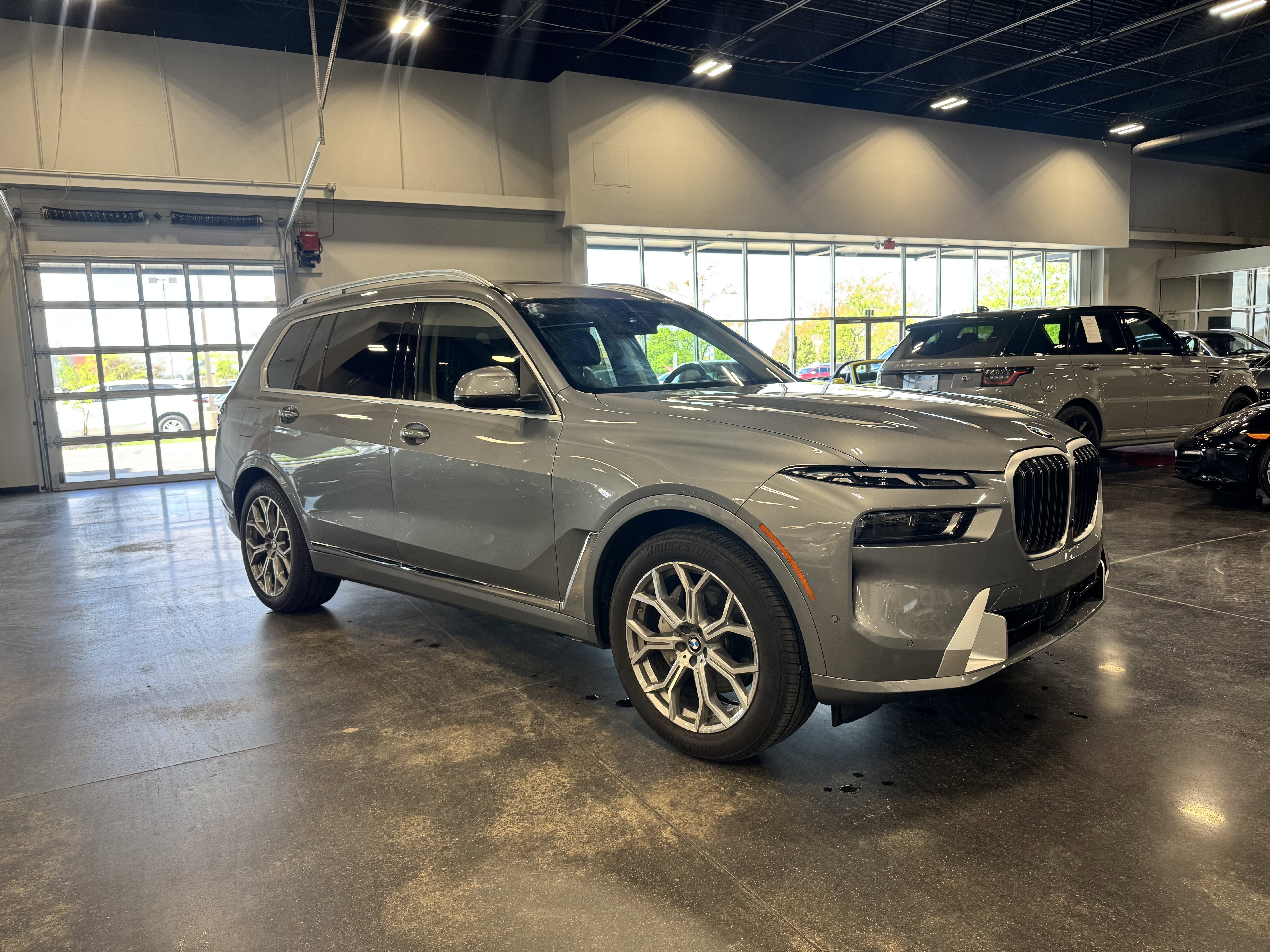 2025 BMW X7 xDrive40i