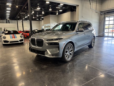 2025 BMW X7 xDrive40i