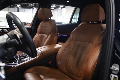 2024 BMW X7 M60i