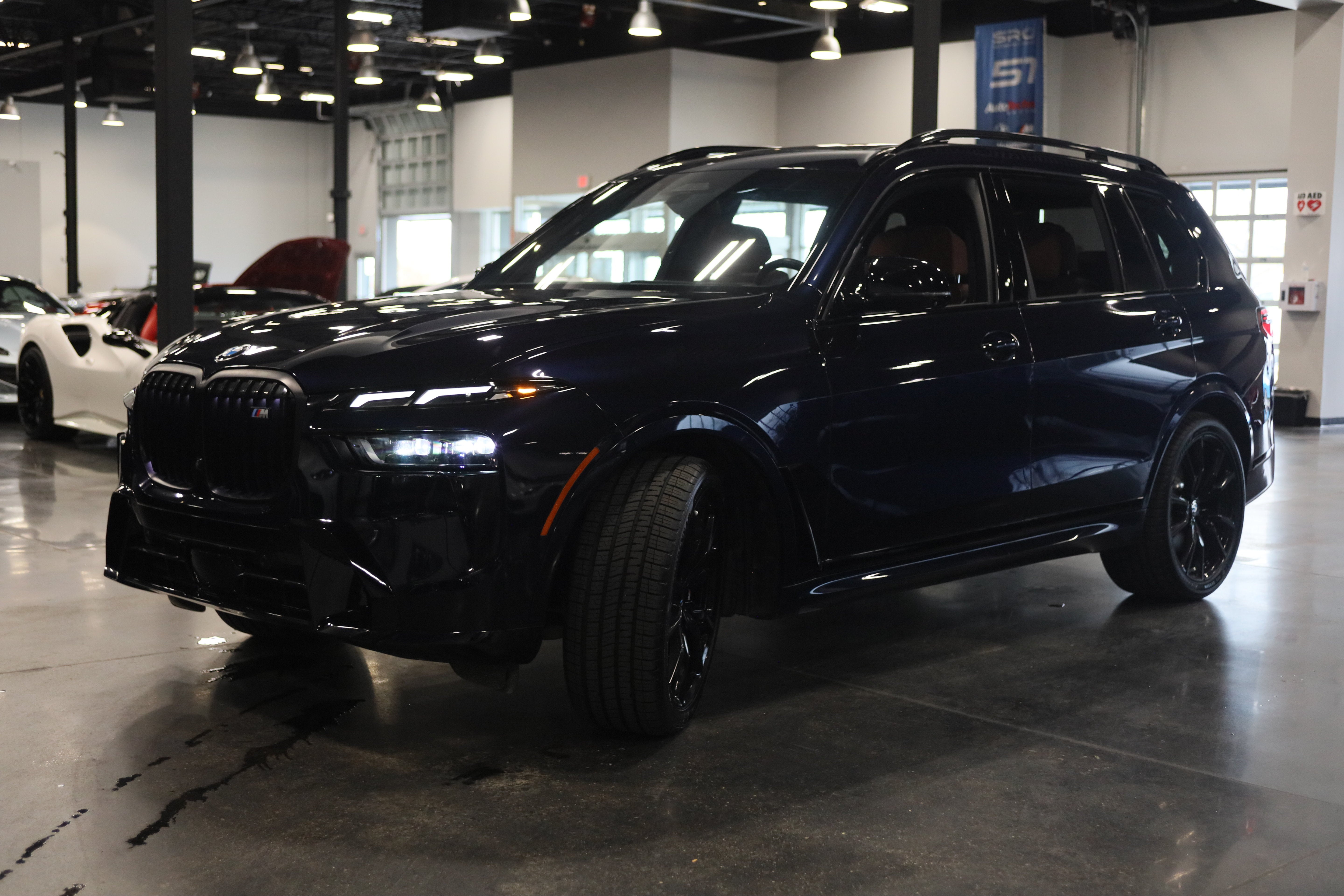 2024 BMW X7 M60i
