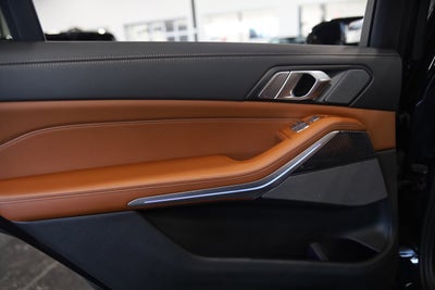 2024 BMW X7 M60i