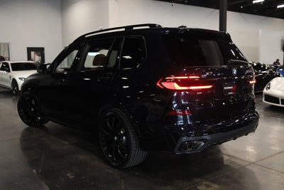 2024 BMW X7 M60i