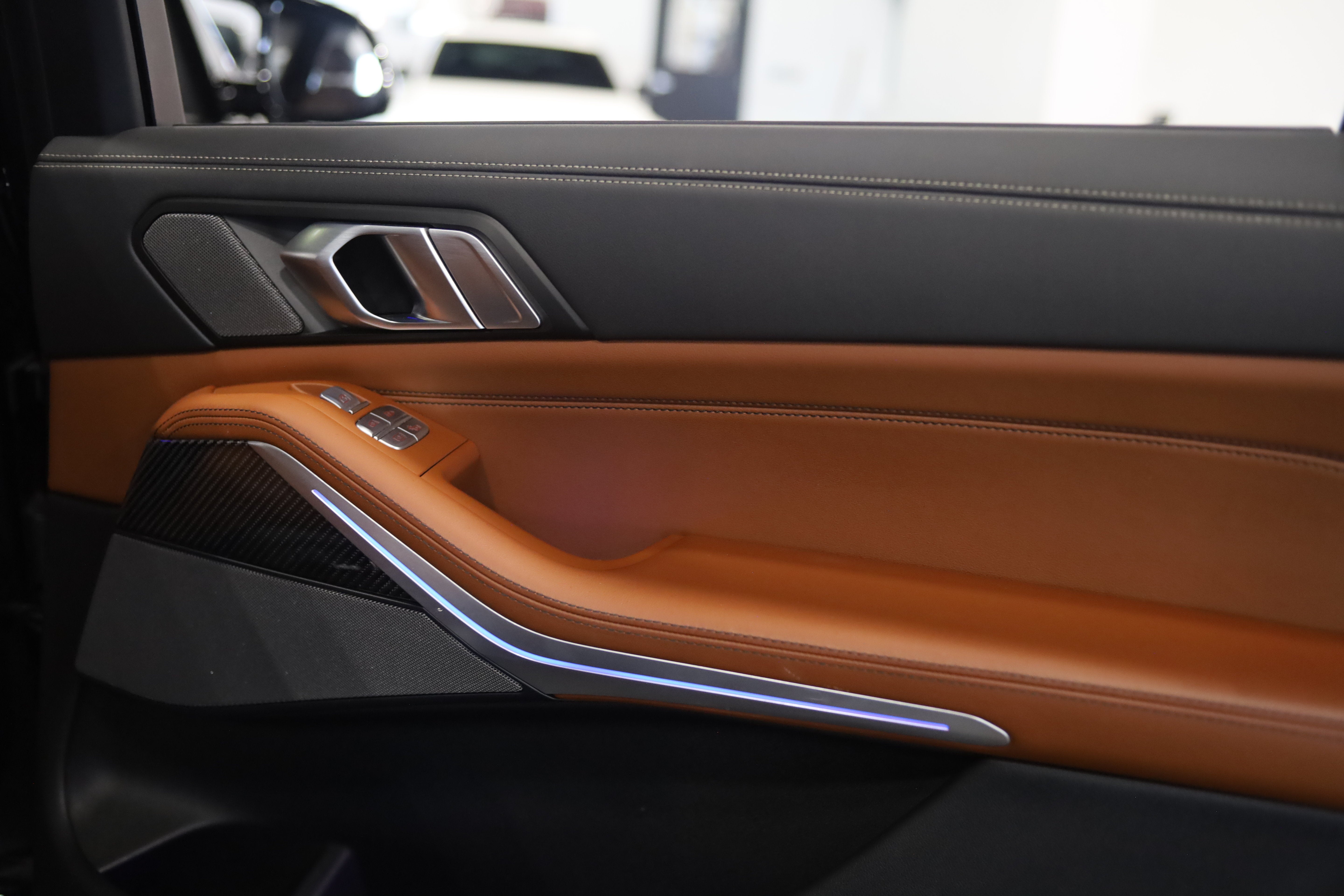 2024 BMW X7 M60i