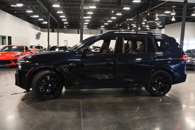2024 BMW X7 M60i