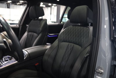 2024 BMW X7 M60i
