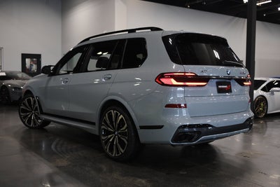 2024 BMW X7 M60i
