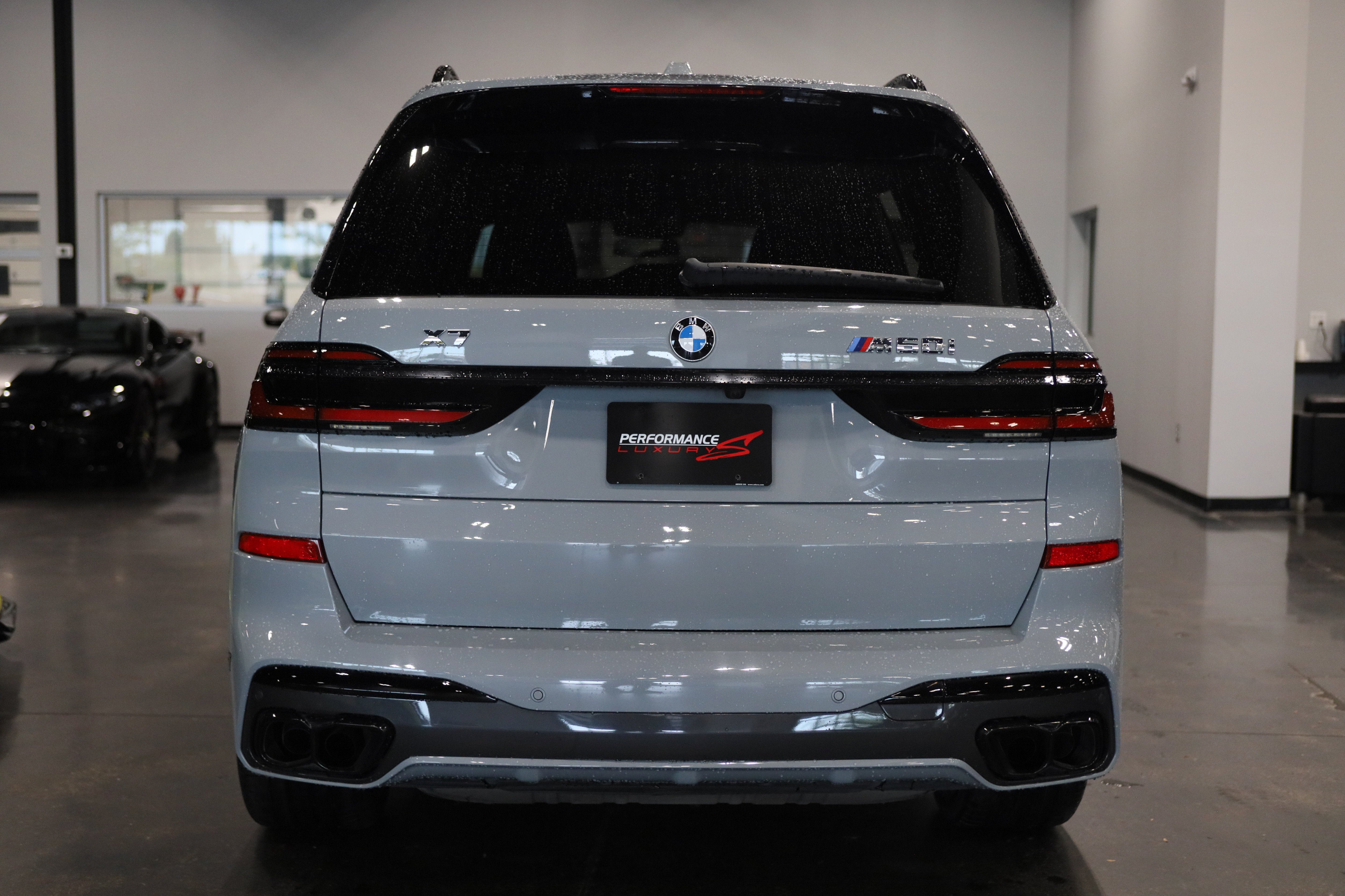 2024 BMW X7 M60i