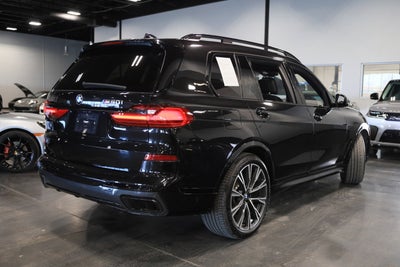 2022 BMW X7 M50i