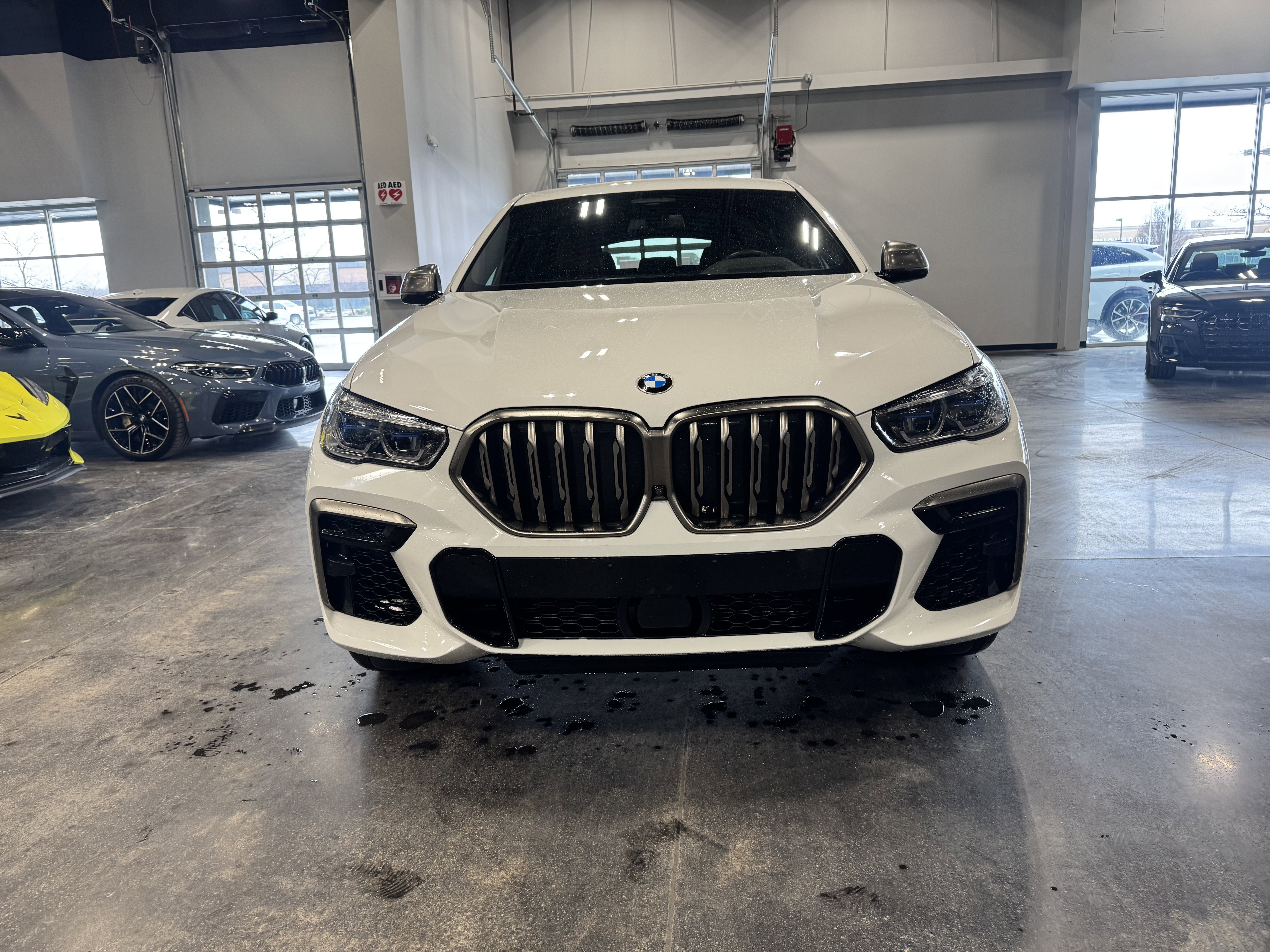 2022 BMW X6 M50i