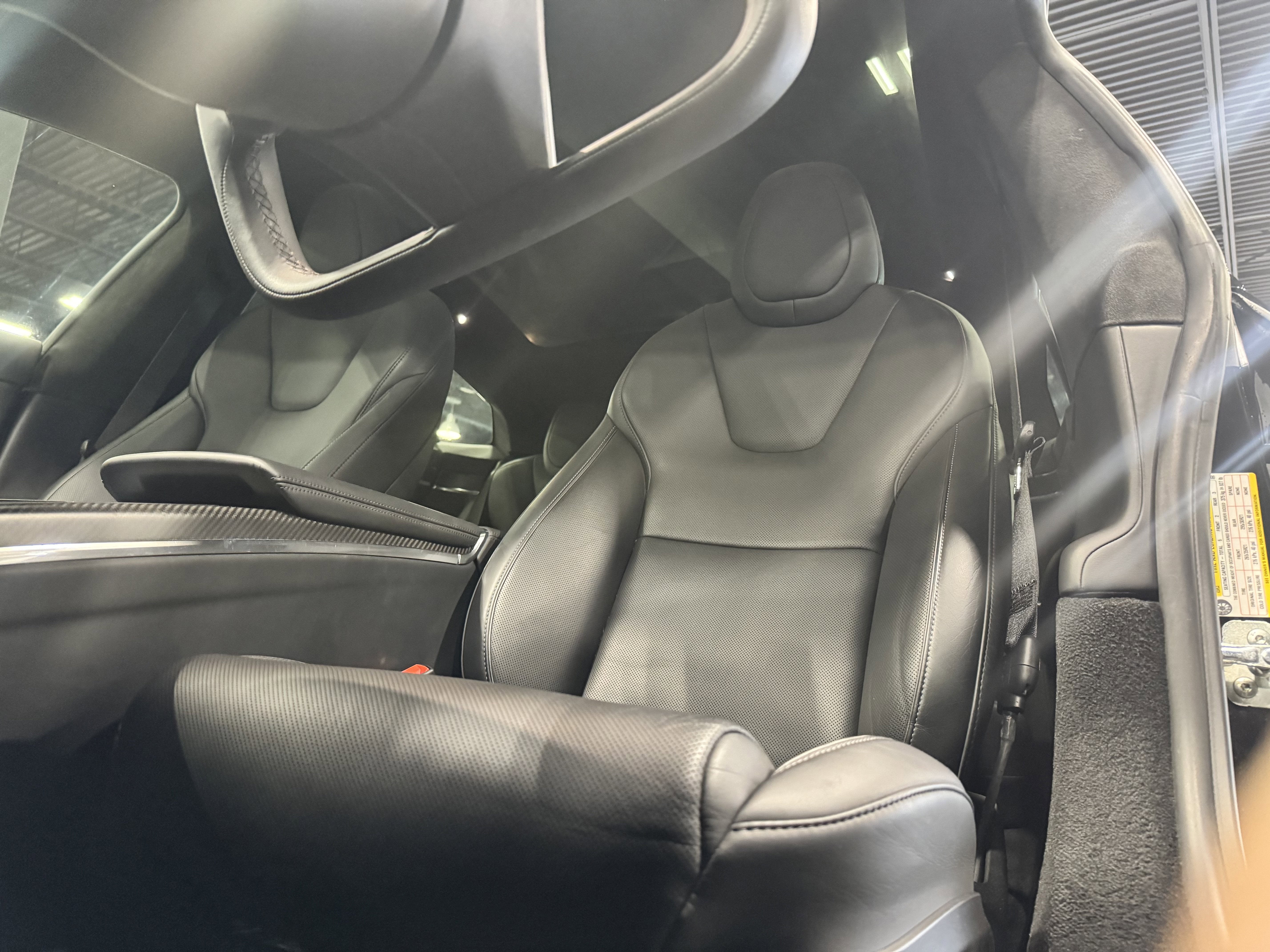 2021 Tesla Model S Plaid