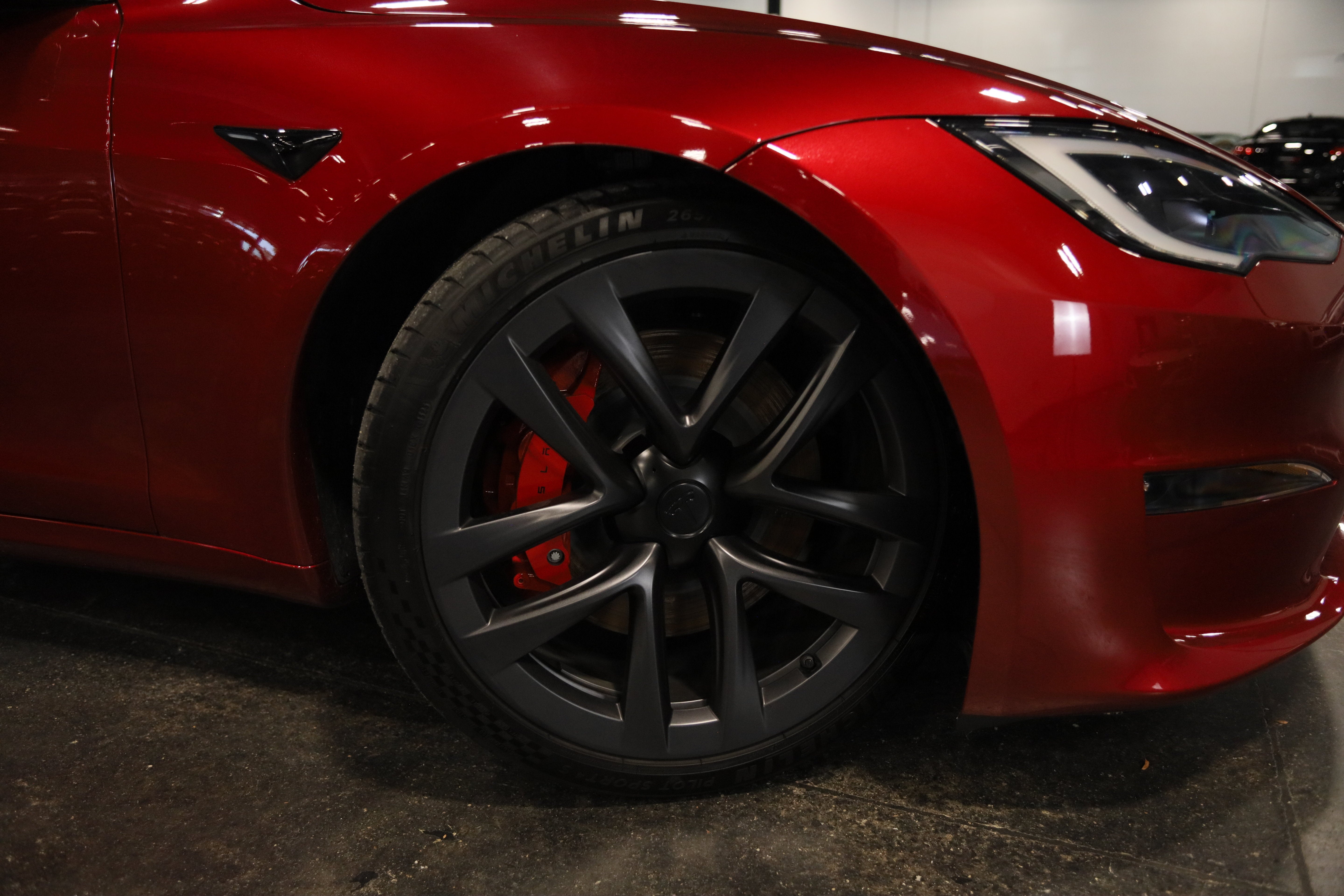 2023 Tesla Model S Plaid