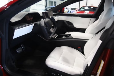 2023 Tesla Model S Plaid