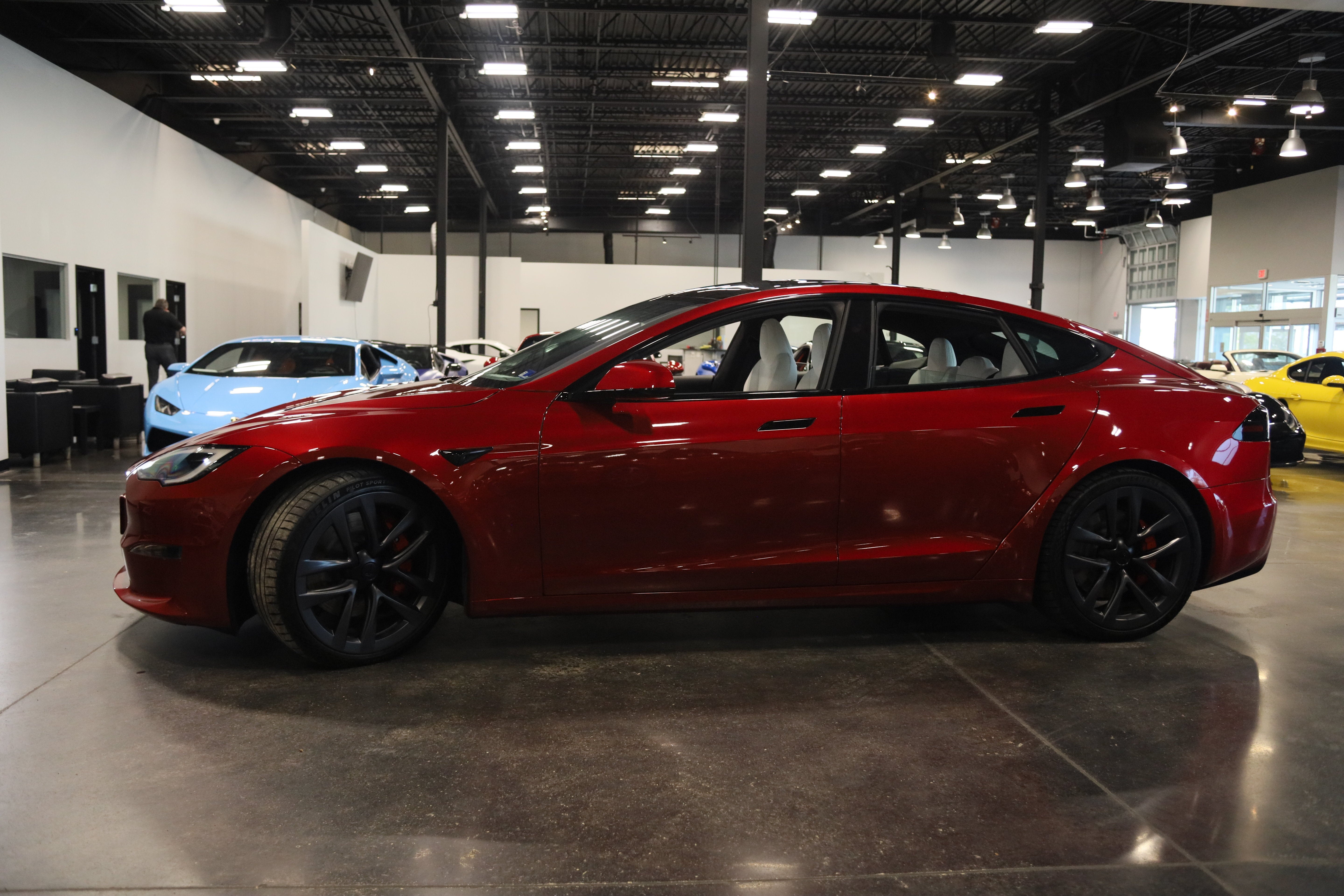 2023 Tesla Model S Plaid