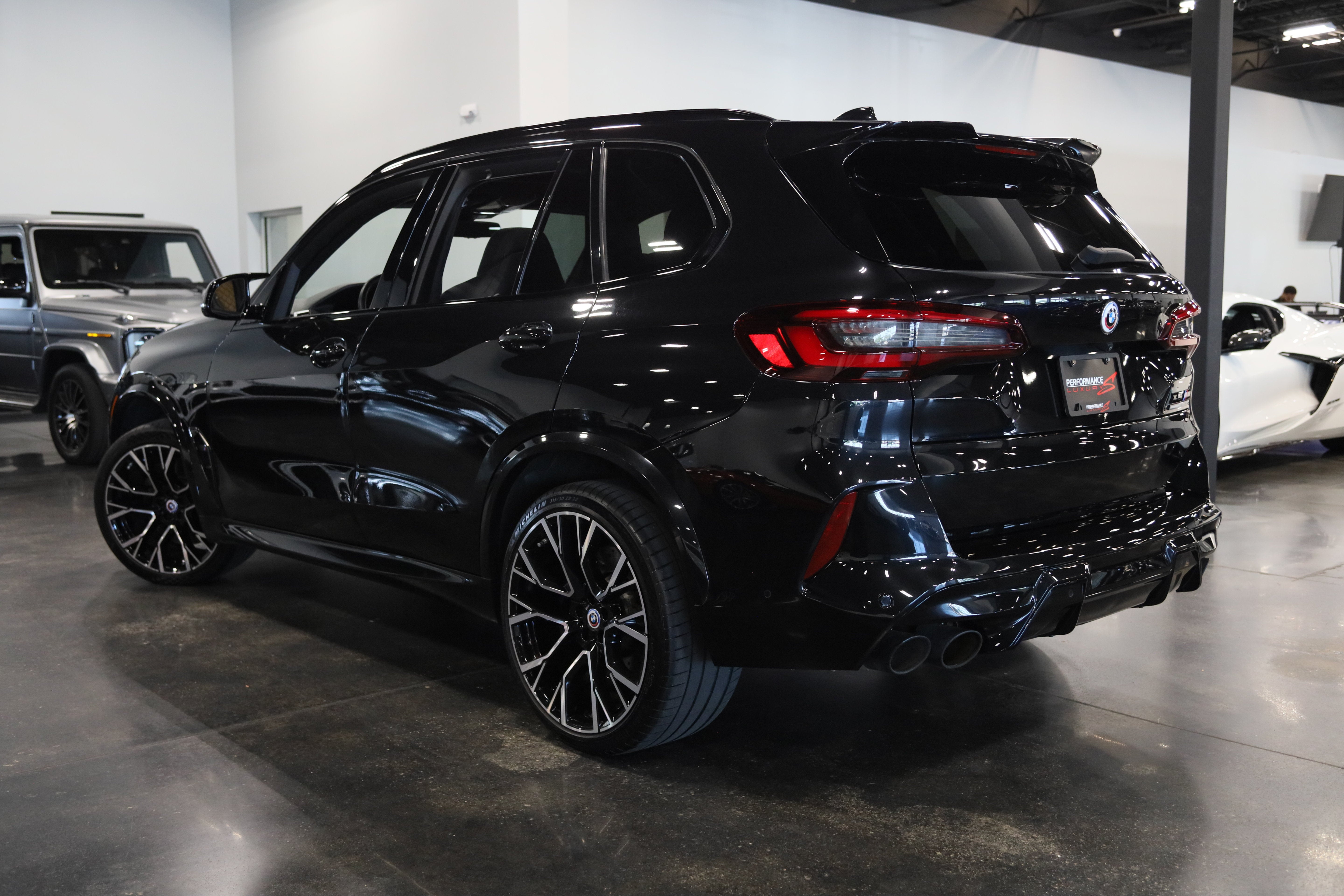2022 BMW X5 M Base