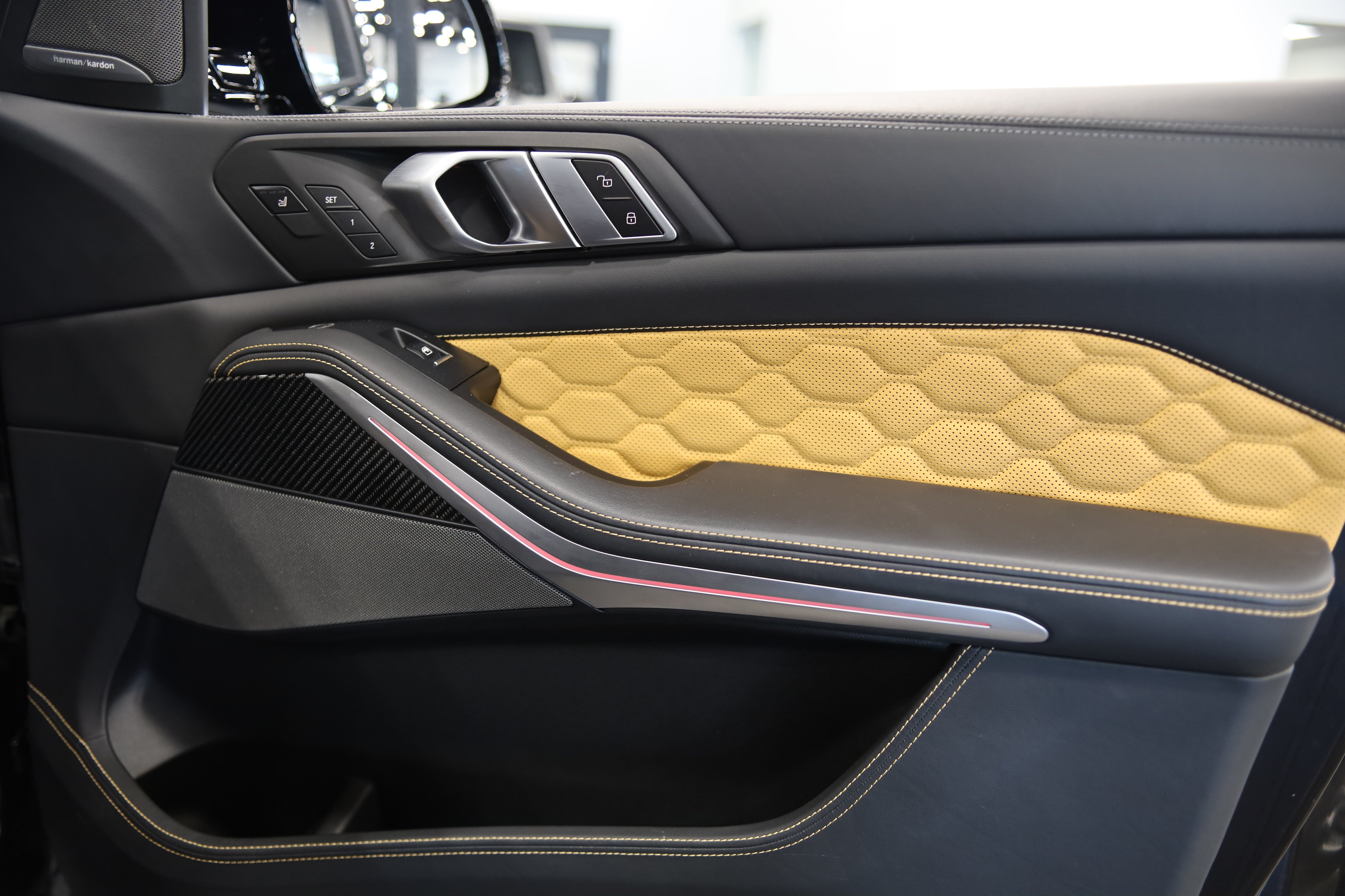 2022 BMW X5 M Base