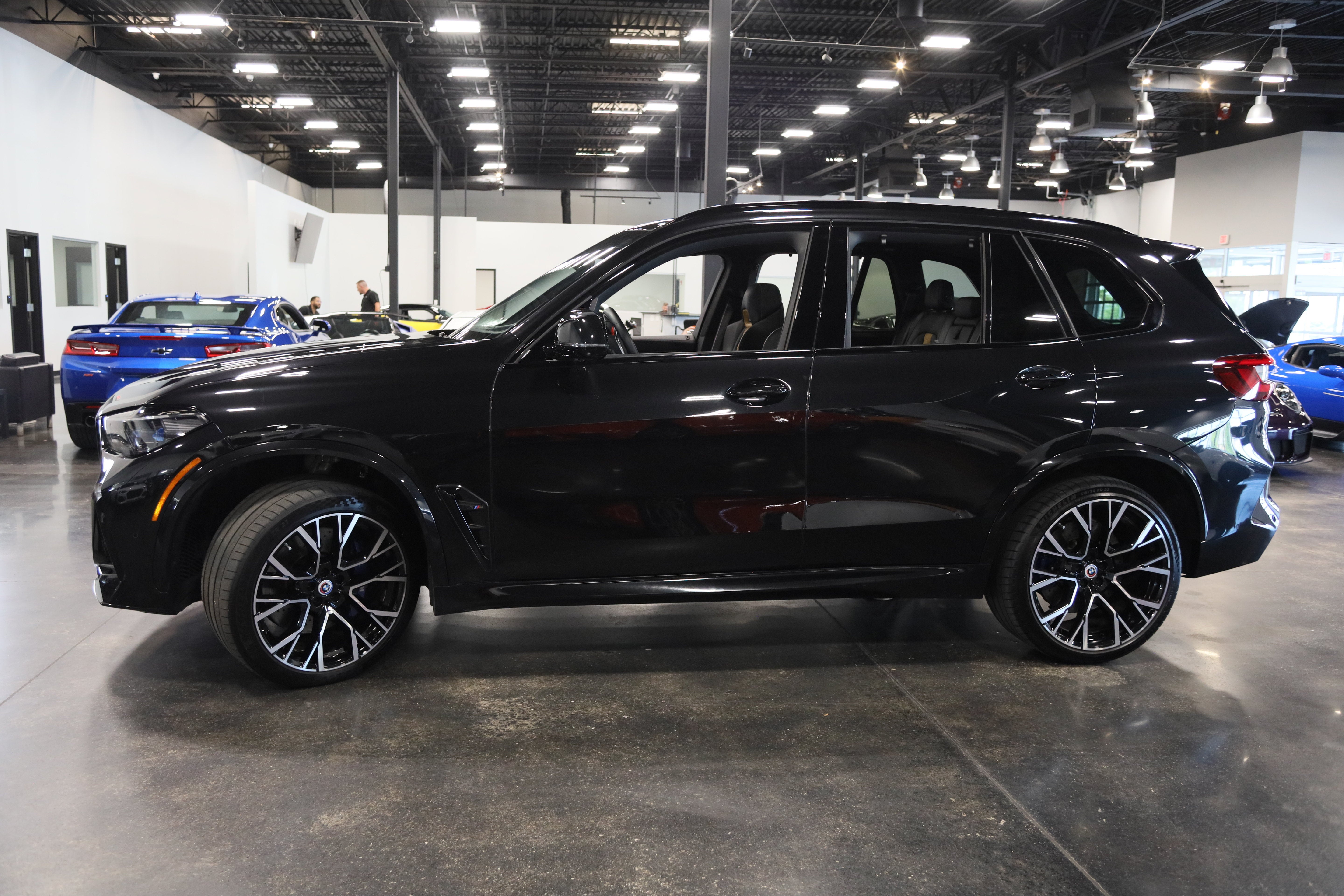 2022 BMW X5 M Base