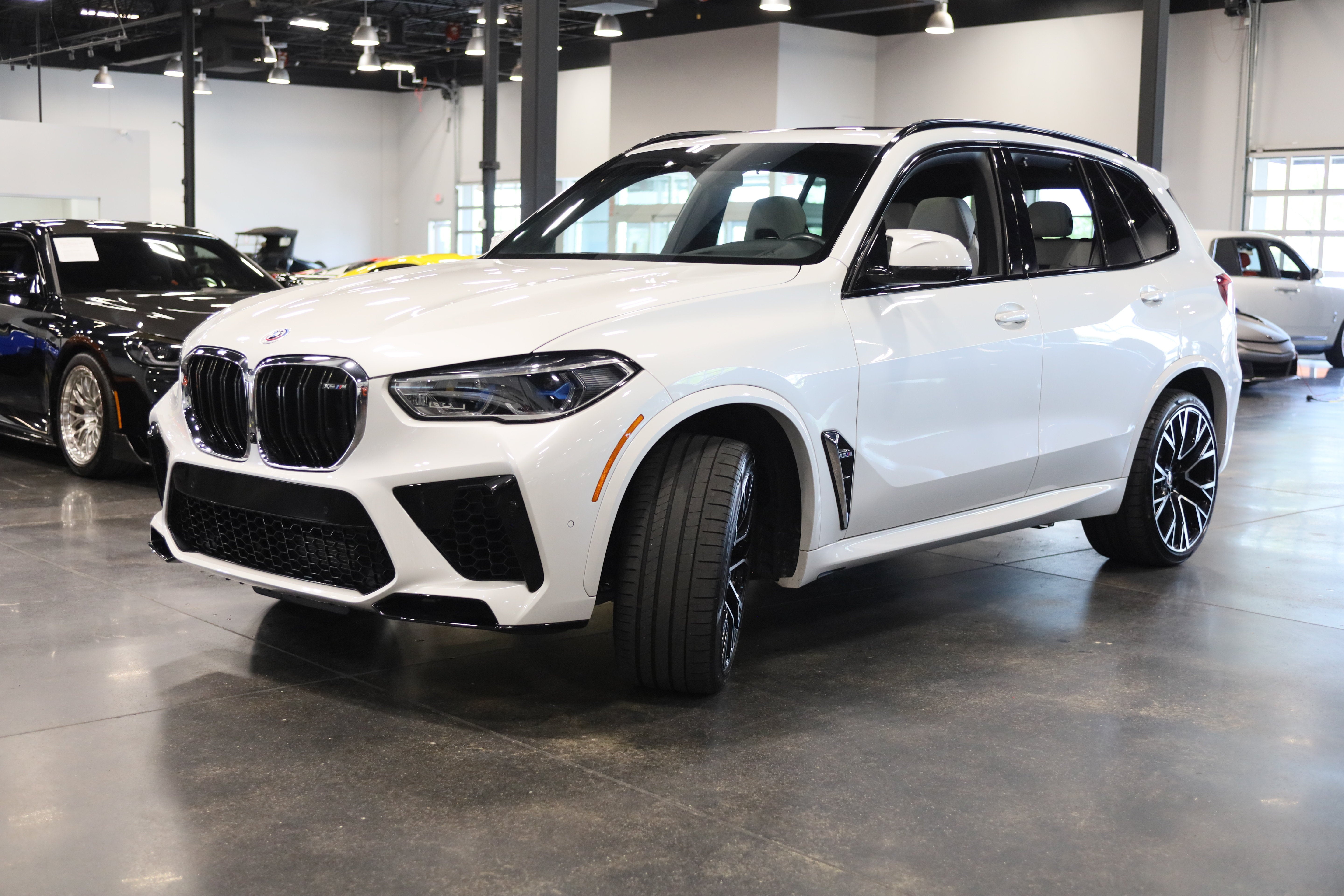 2023 BMW X5 M Base