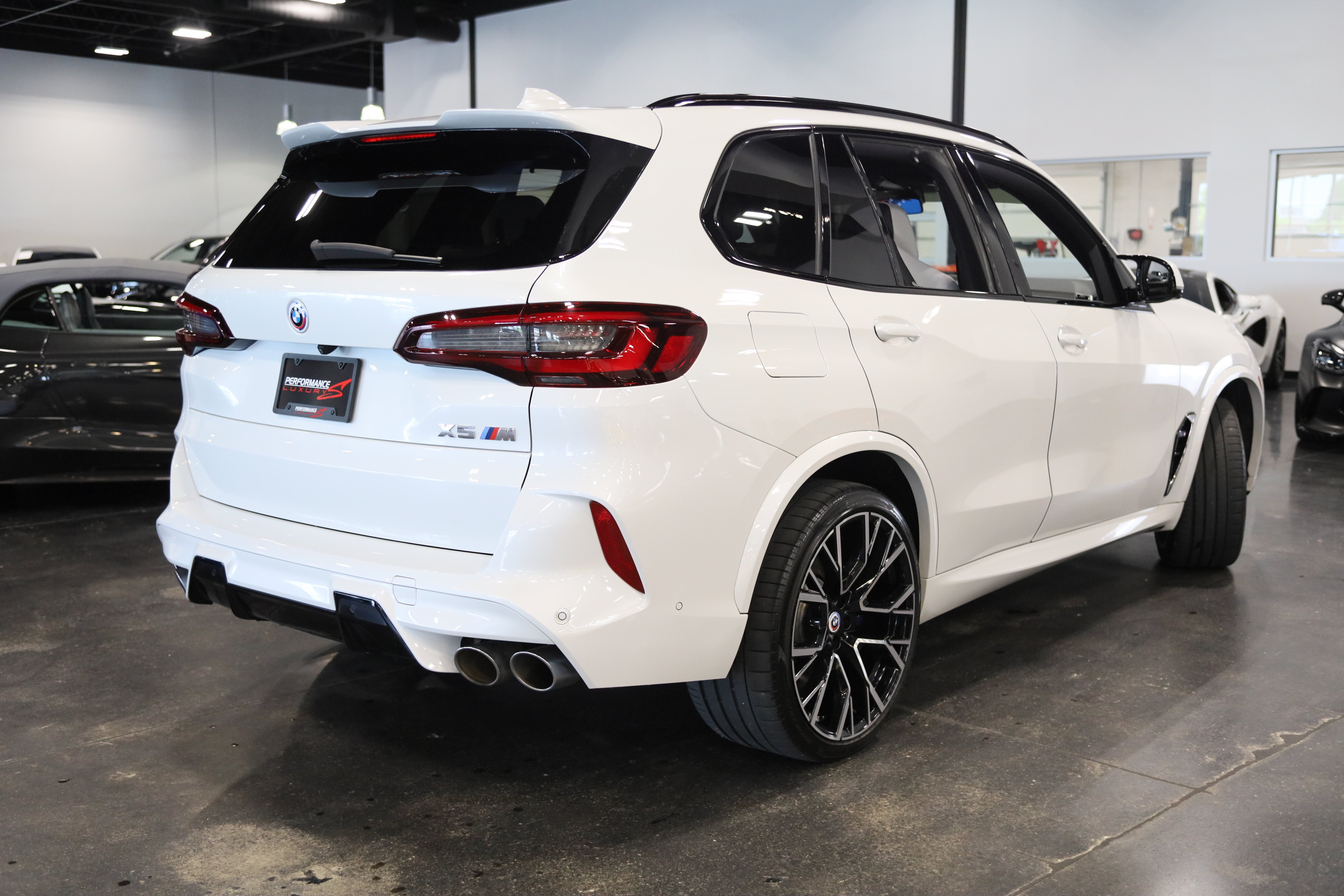 2023 BMW X5 M Base
