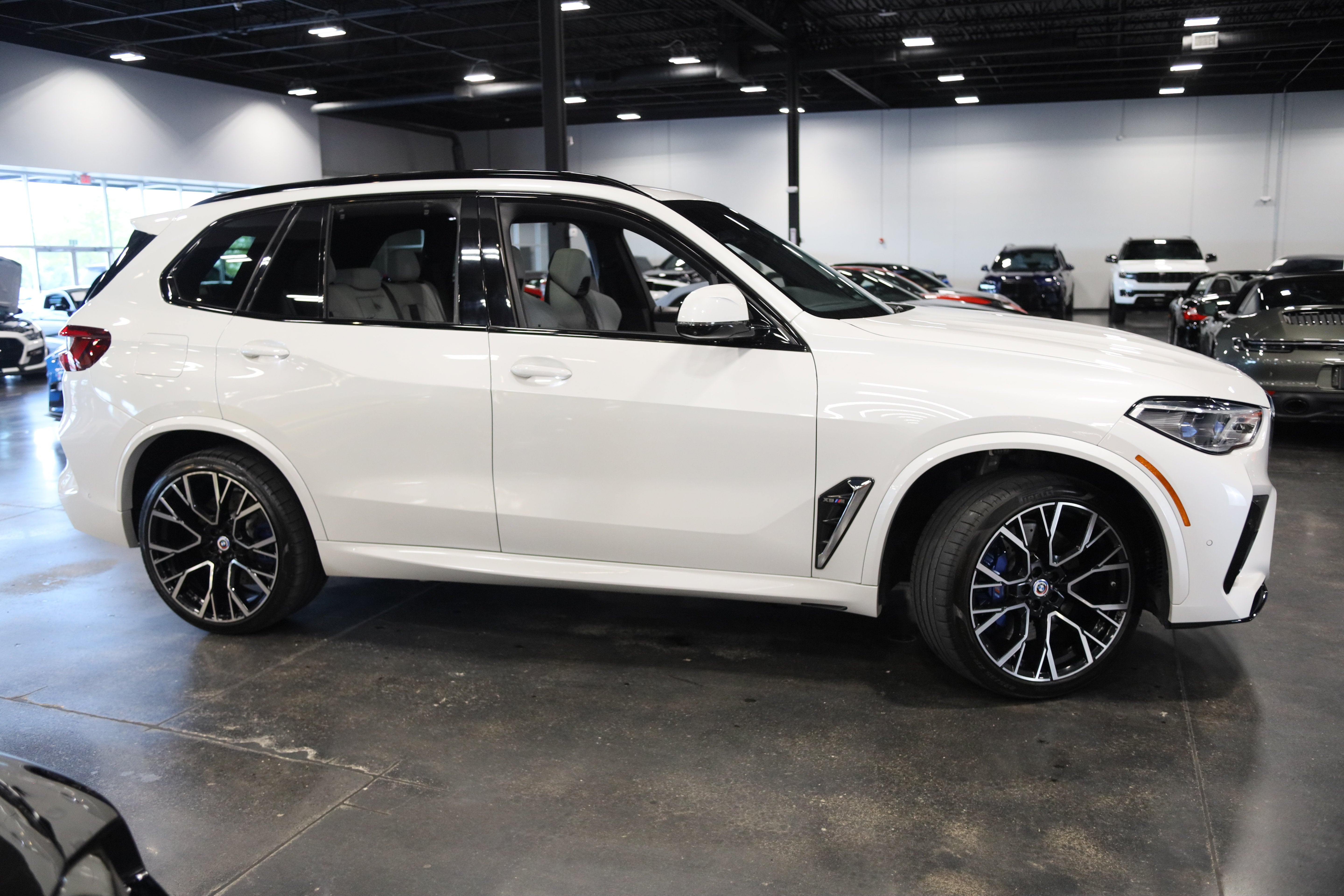 2023 BMW X5 M Base