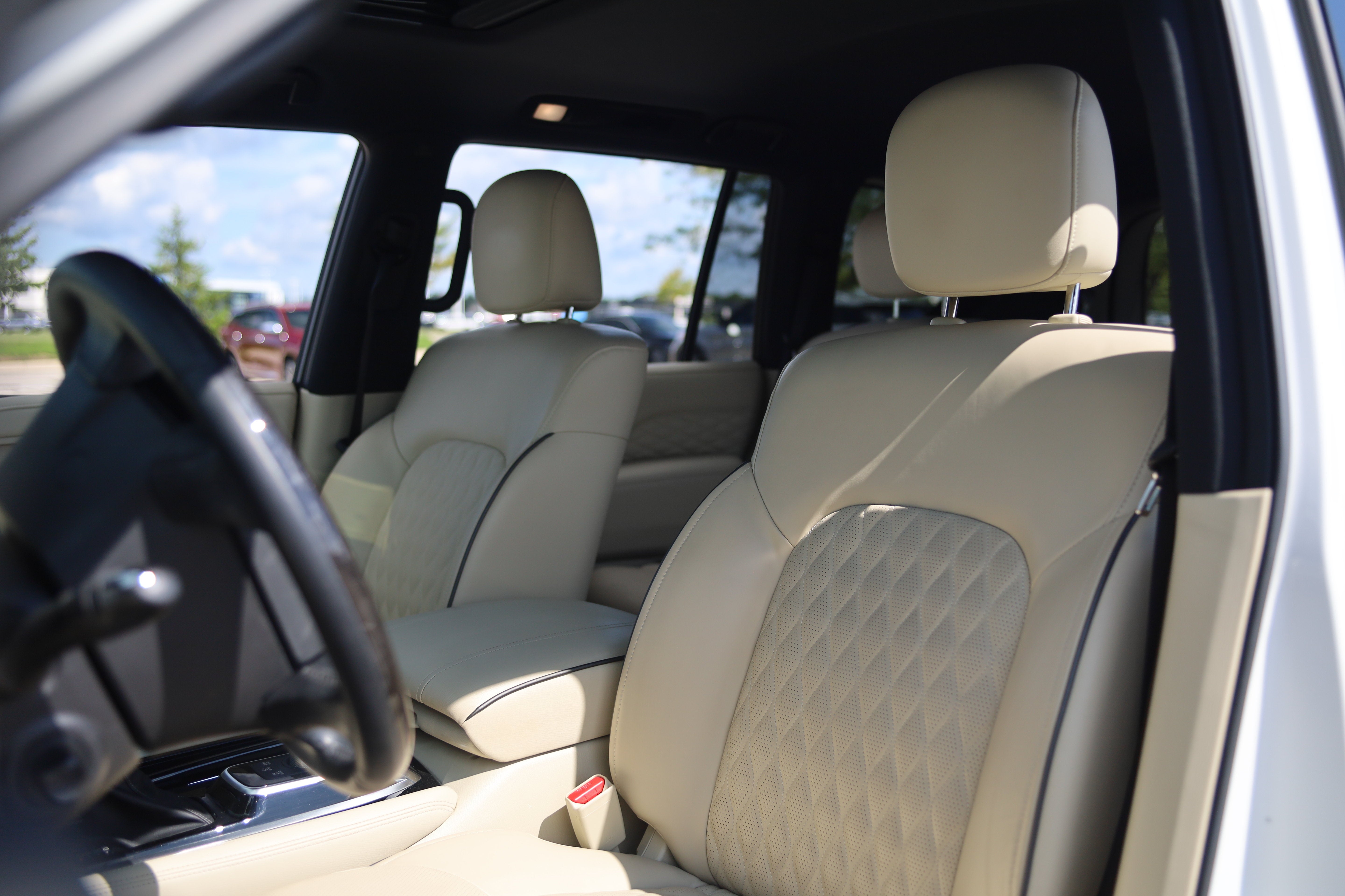 2024 INFINITI QX80 SENSORY