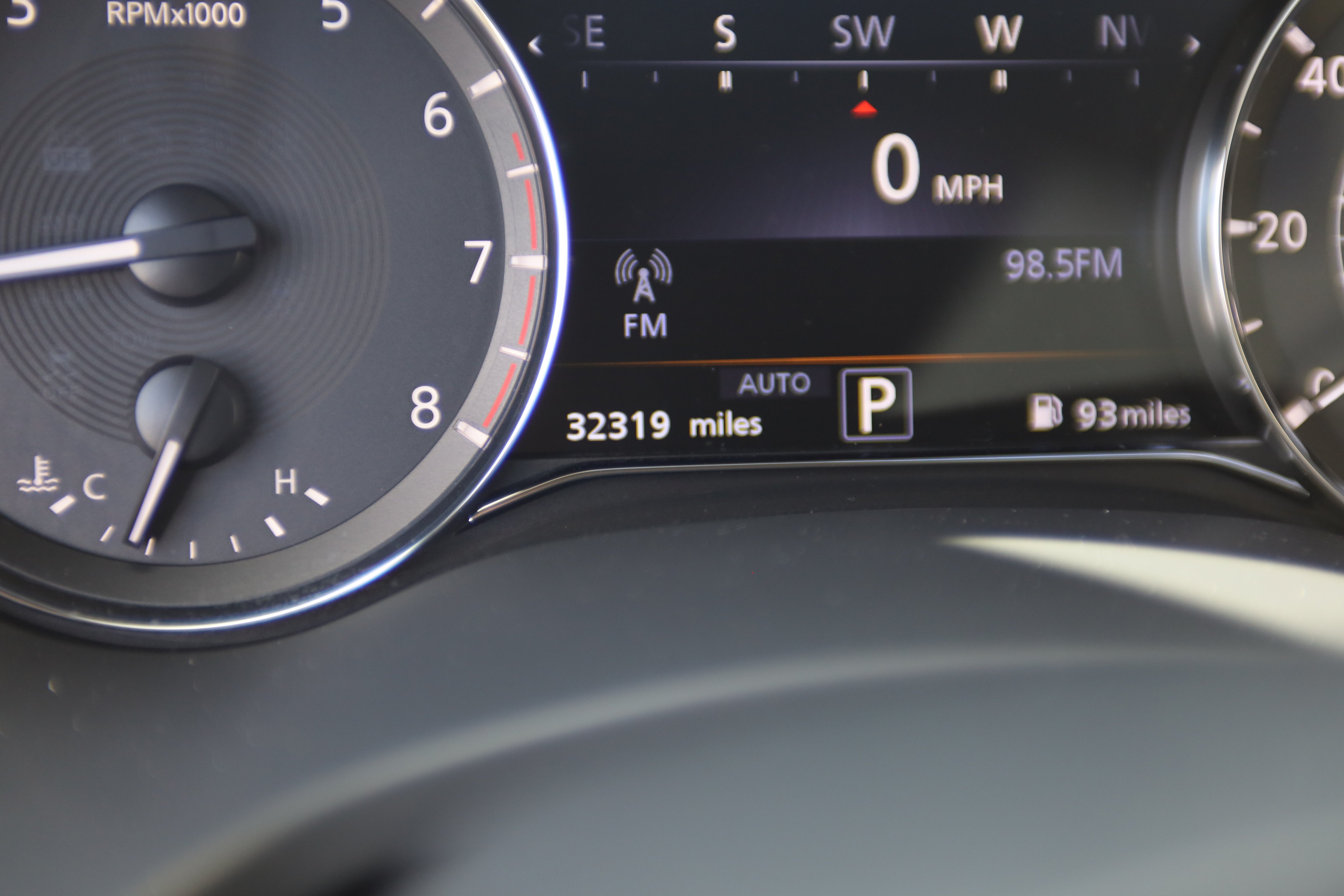 2024 INFINITI QX80 SENSORY