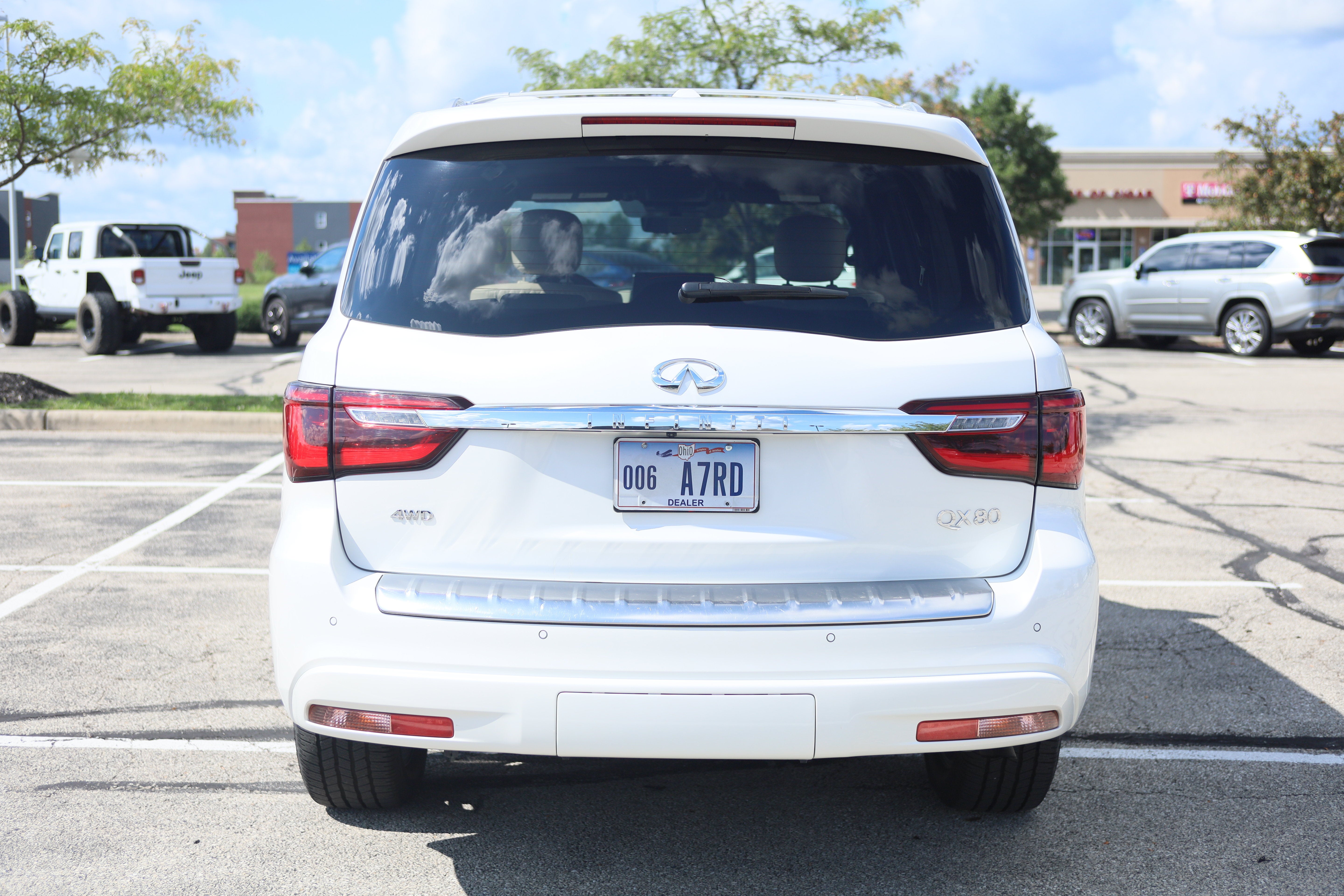 2024 INFINITI QX80 SENSORY