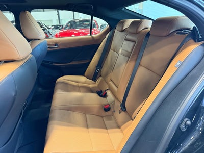 2025 Lexus IS IS 350 F SPORT Design