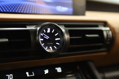 2025 Lexus IS IS 350 F SPORT Design