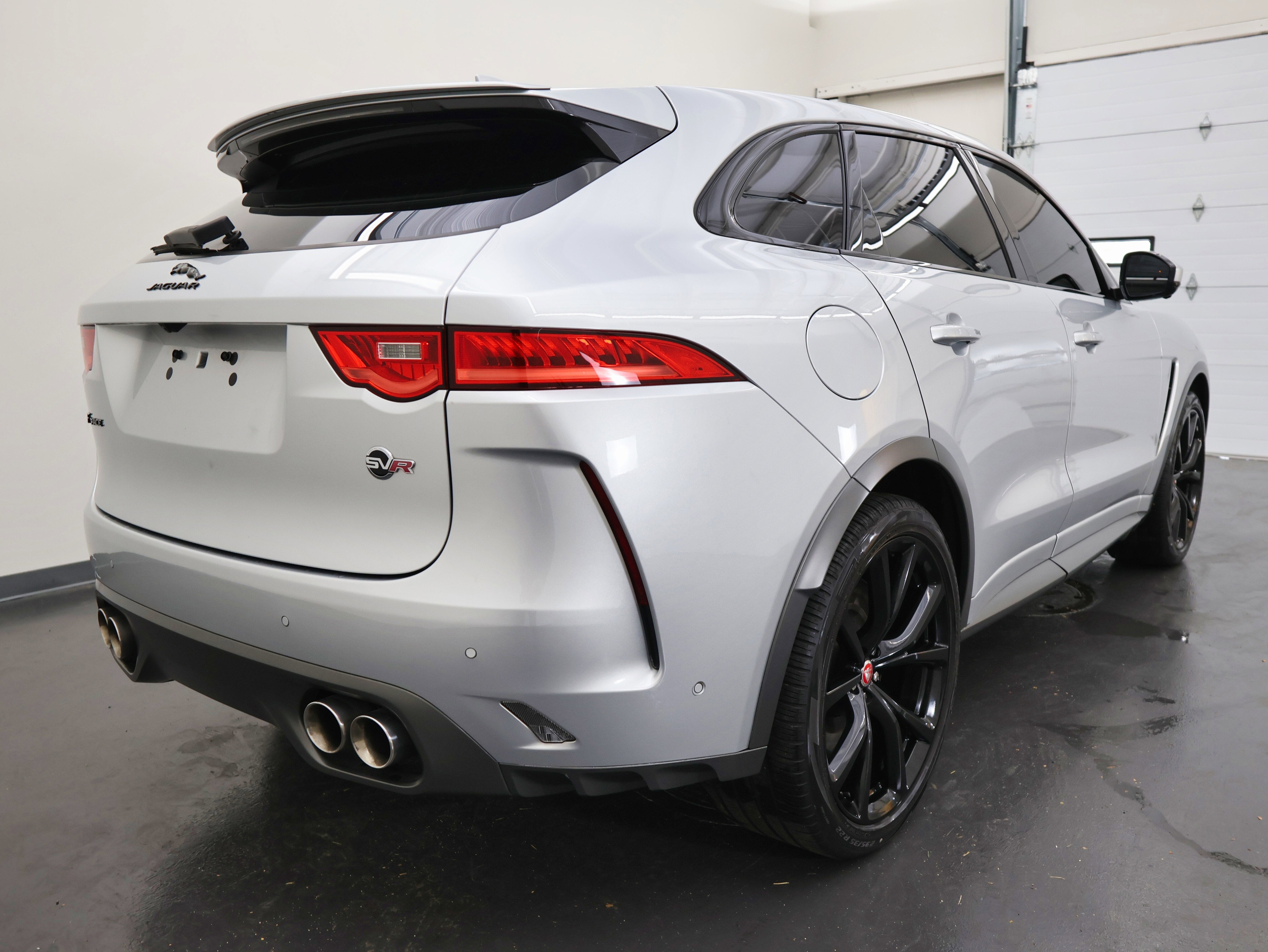 2020 Jaguar F-PACE SVR